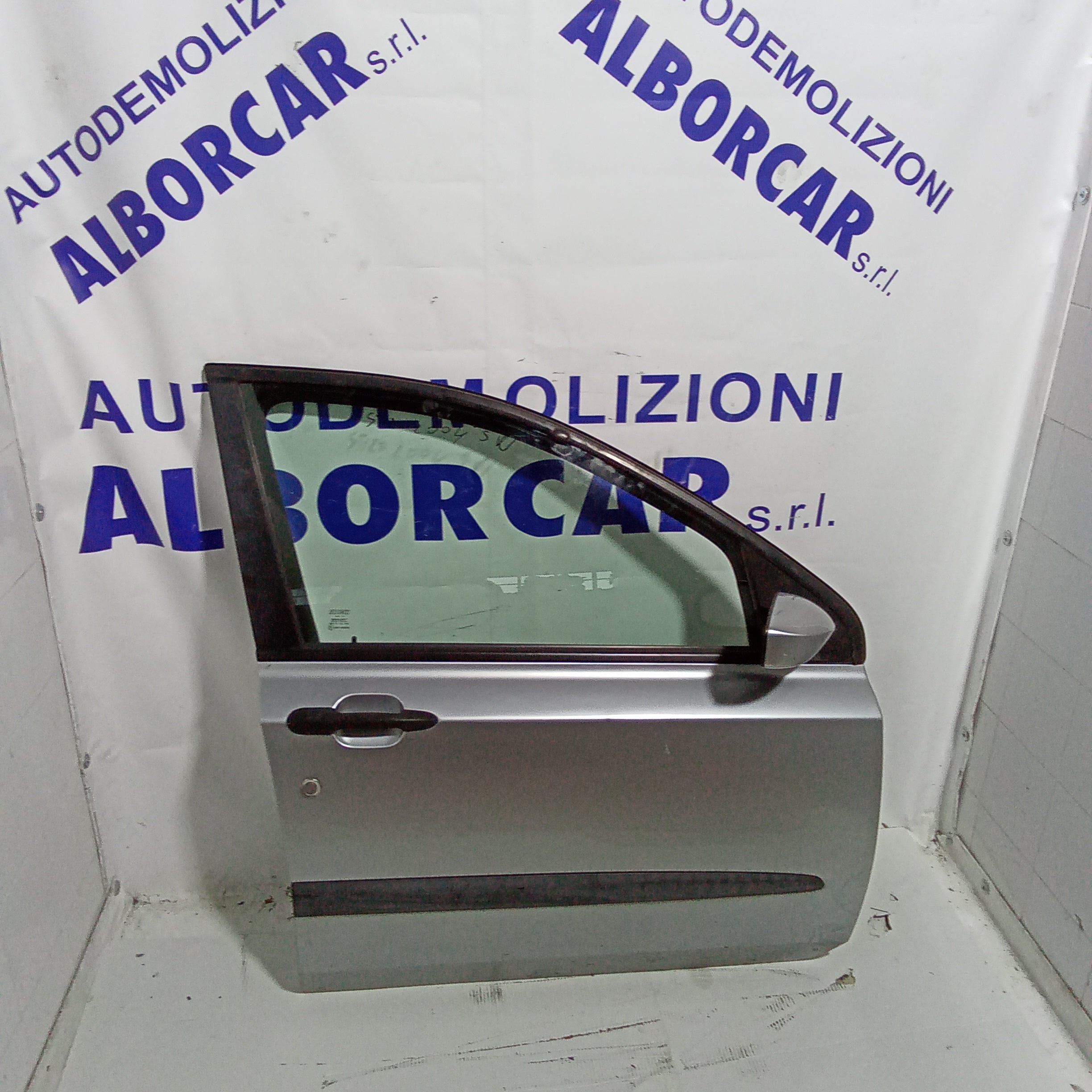 right front door (complete) fiat stilo sw 1.9jtd year 2004