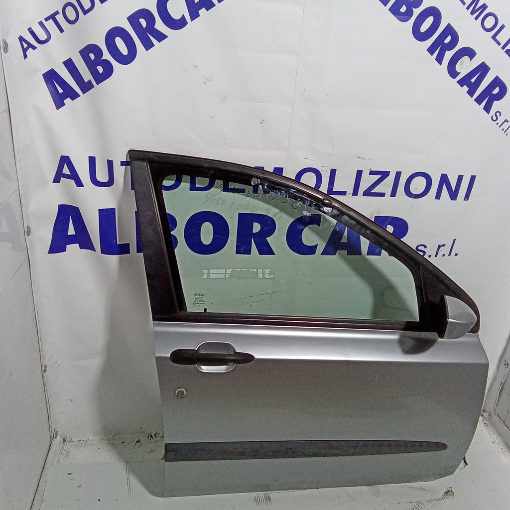 right front door (complete) fiat stilo sw 1.9jtd year 2004