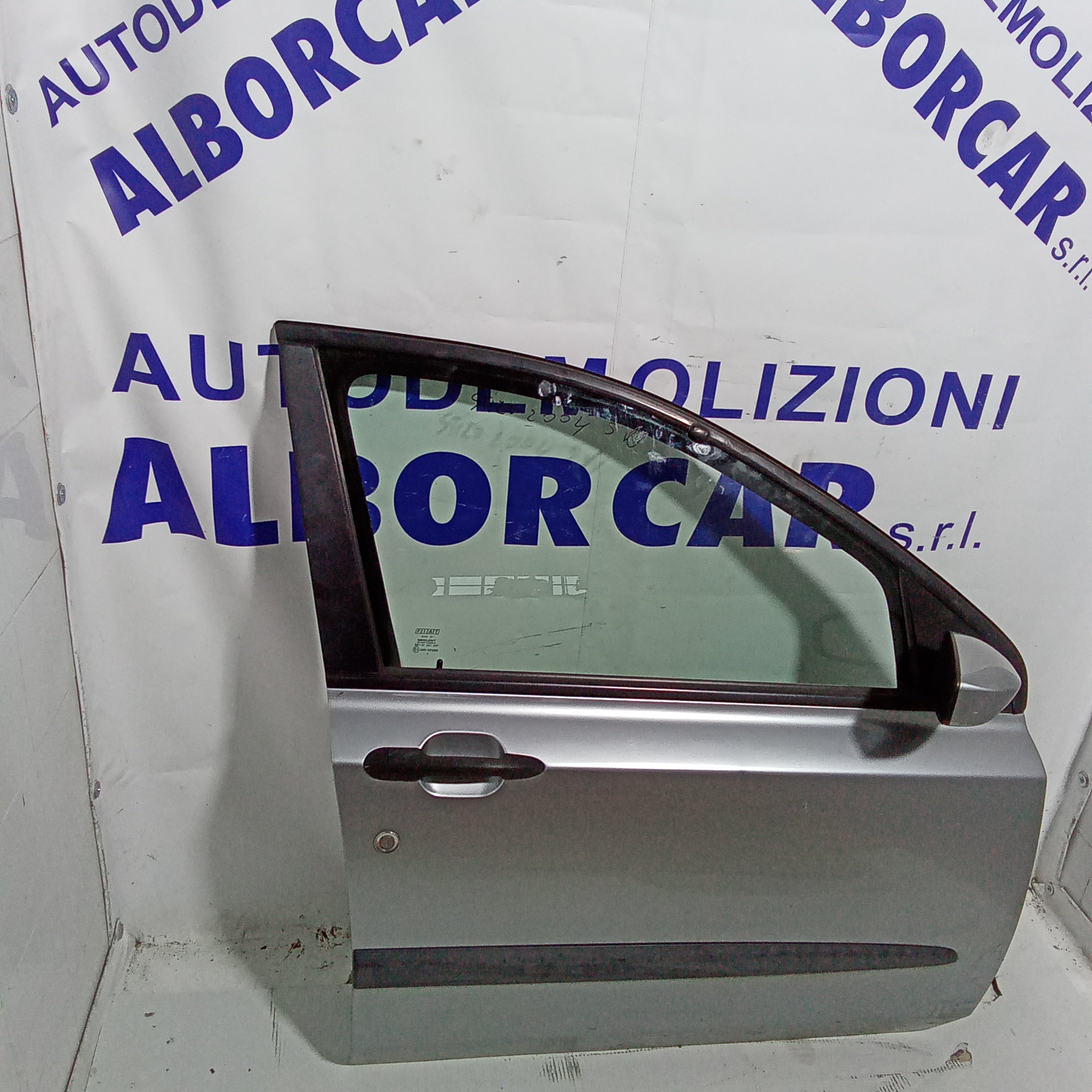 right front door (complete) fiat stilo sw 1.9jtd year 2004