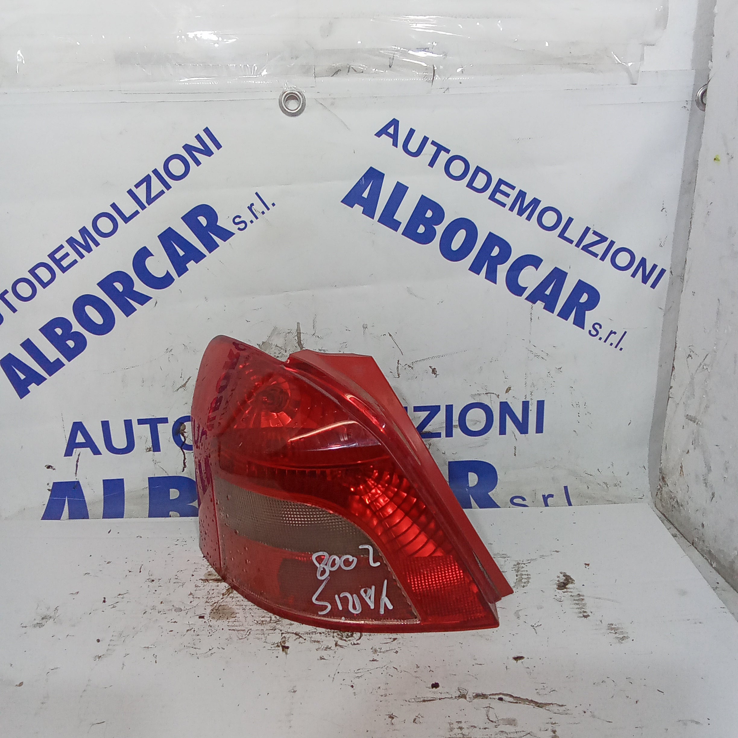 Left rear tail light Toyota Yaris 1.3 petrol year 2008