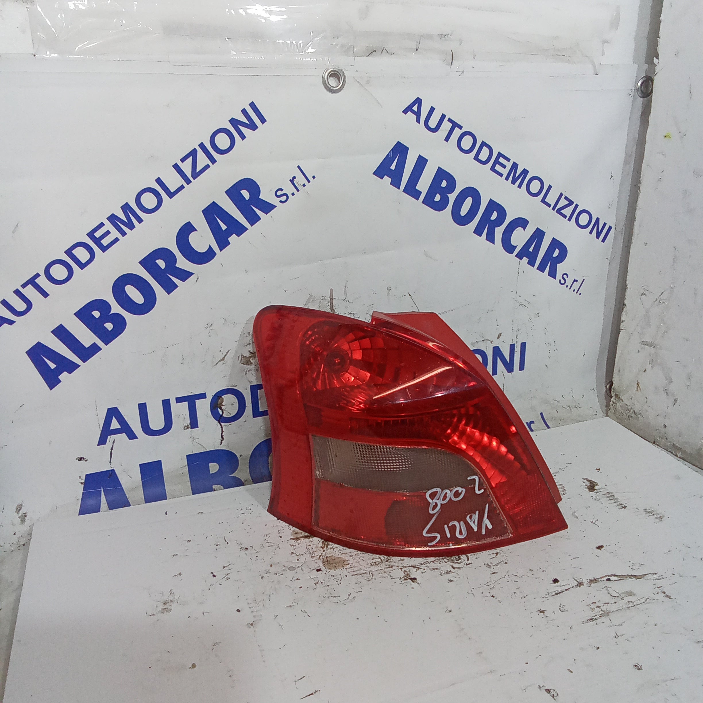 Left rear tail light Toyota Yaris 1.3 petrol year 2008