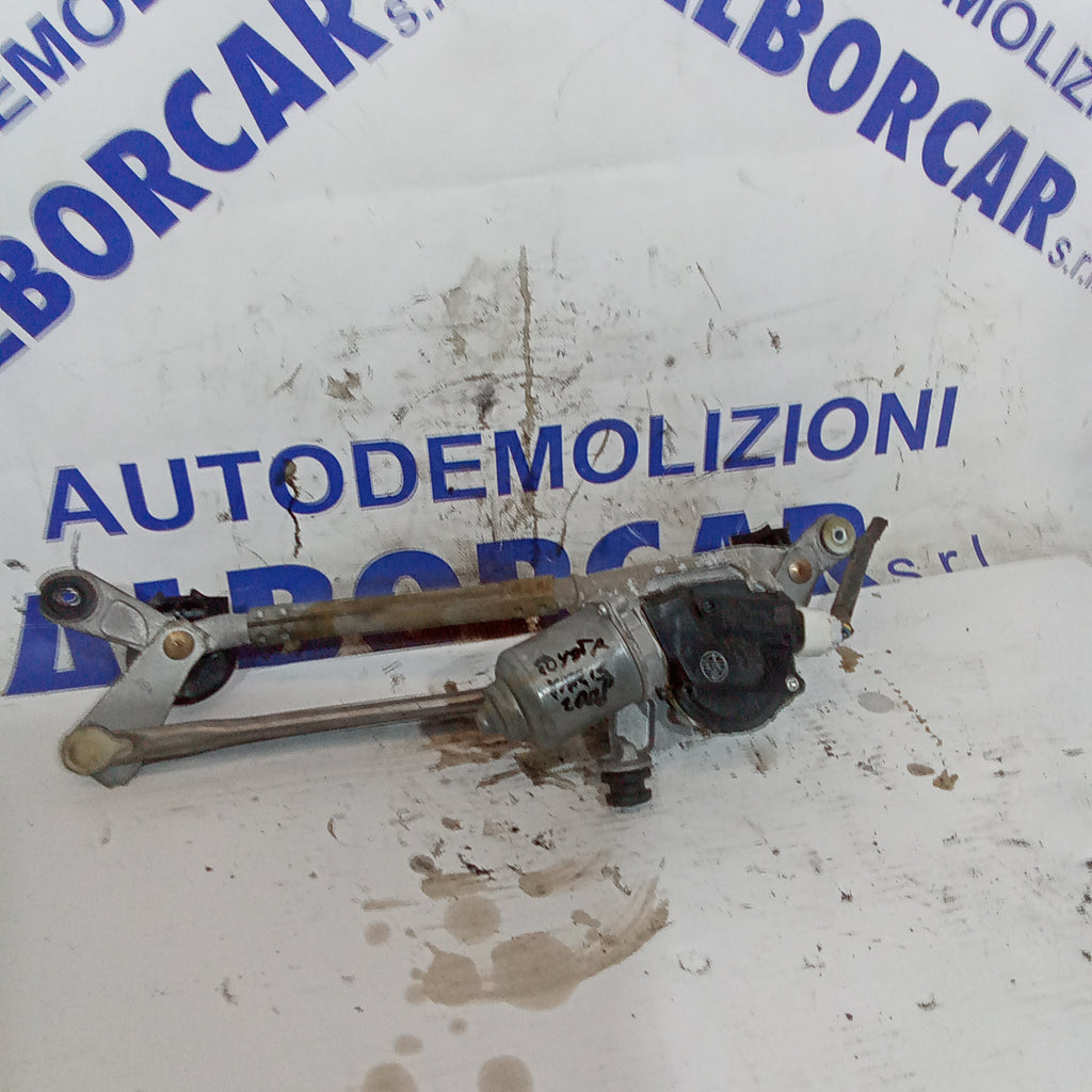 Front windshield wiper motor Toyota Yaris 1.3 petrol year 2008