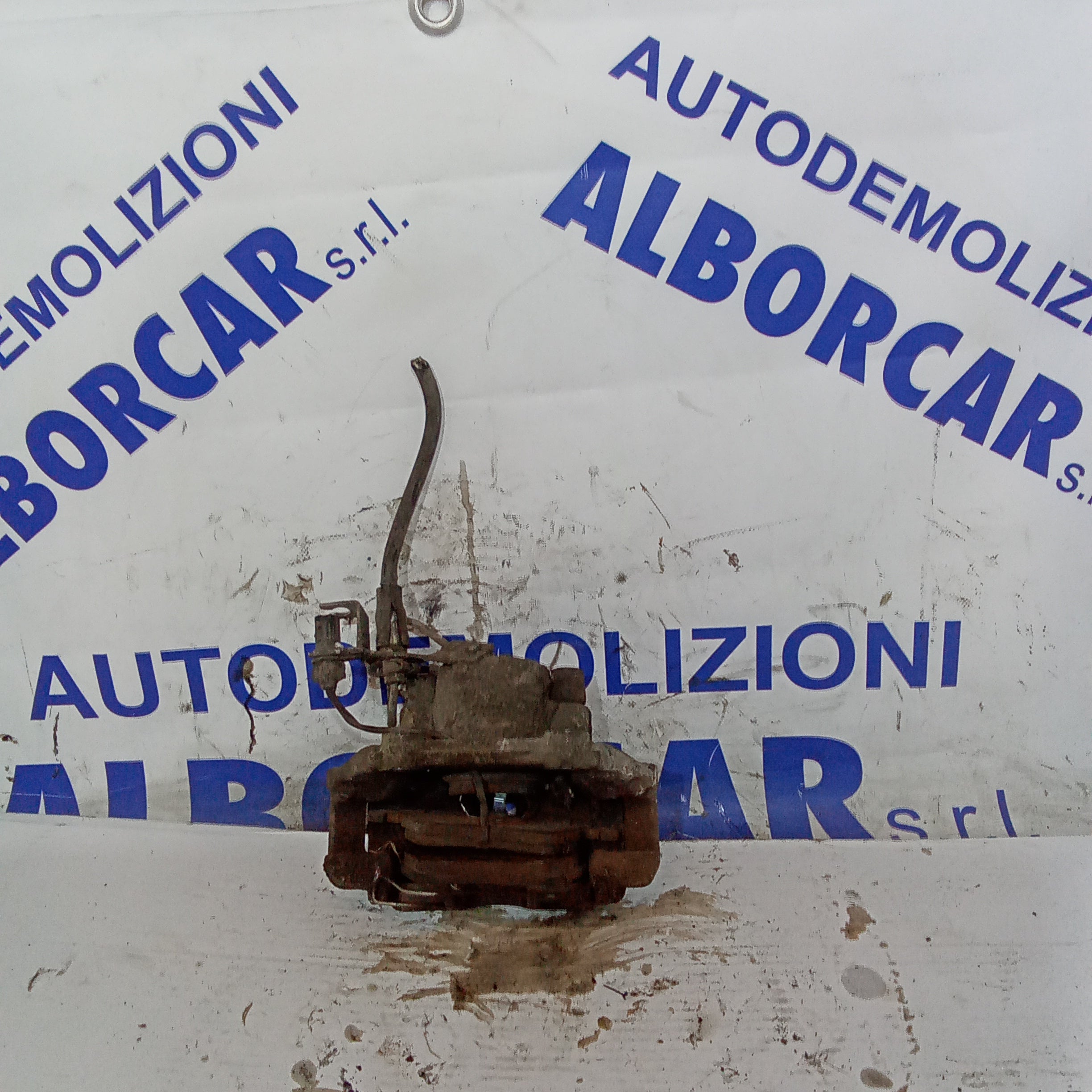pinza de freno derecha Volkswagen Passat 1.9 TDI año 2004