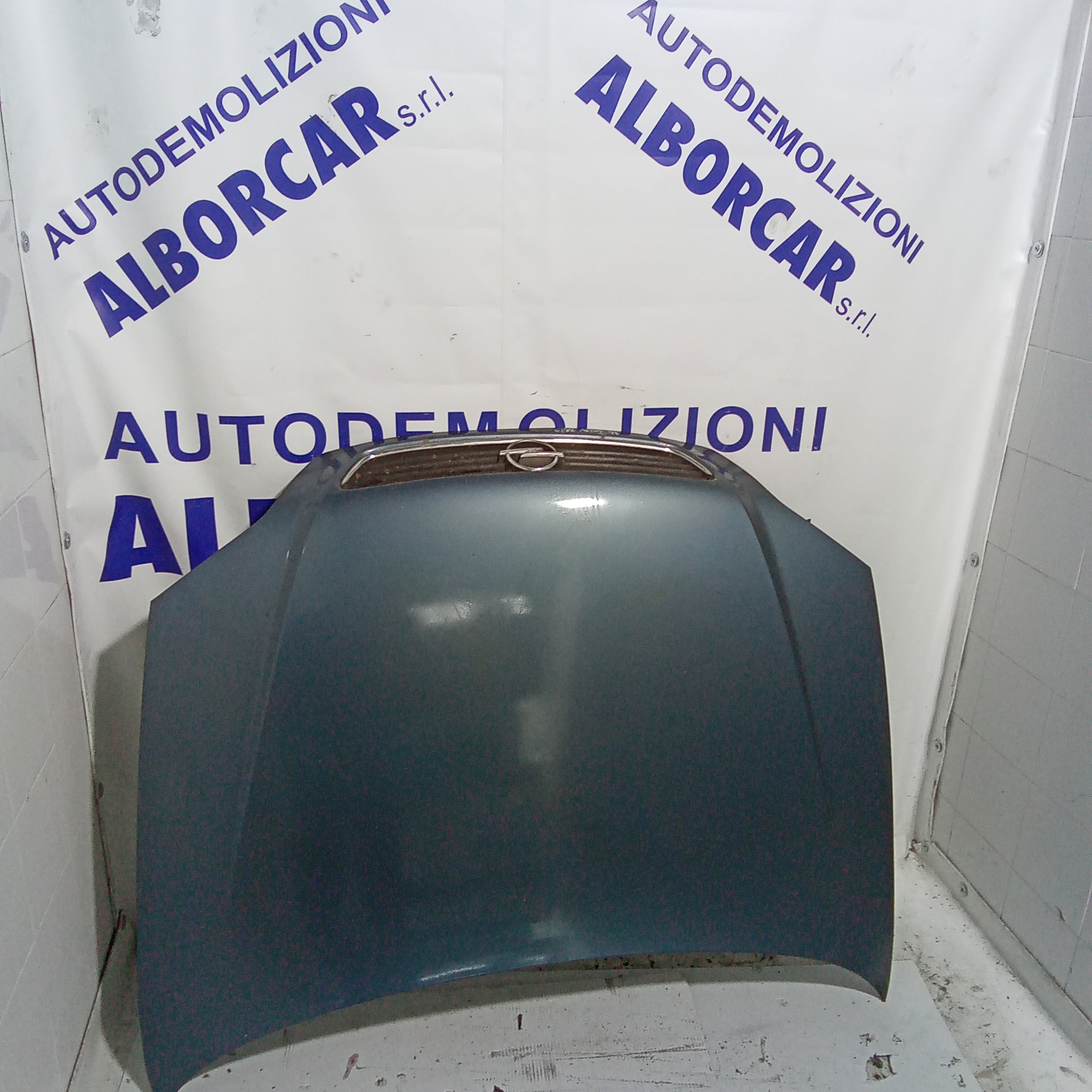 Front bonnet Opel Astra 1.7 D year 1999
