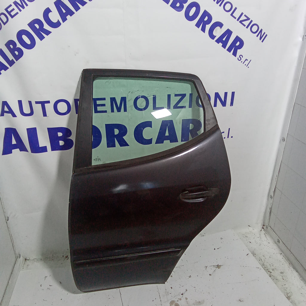 Complete left rear door Mercedes A170 year 2002