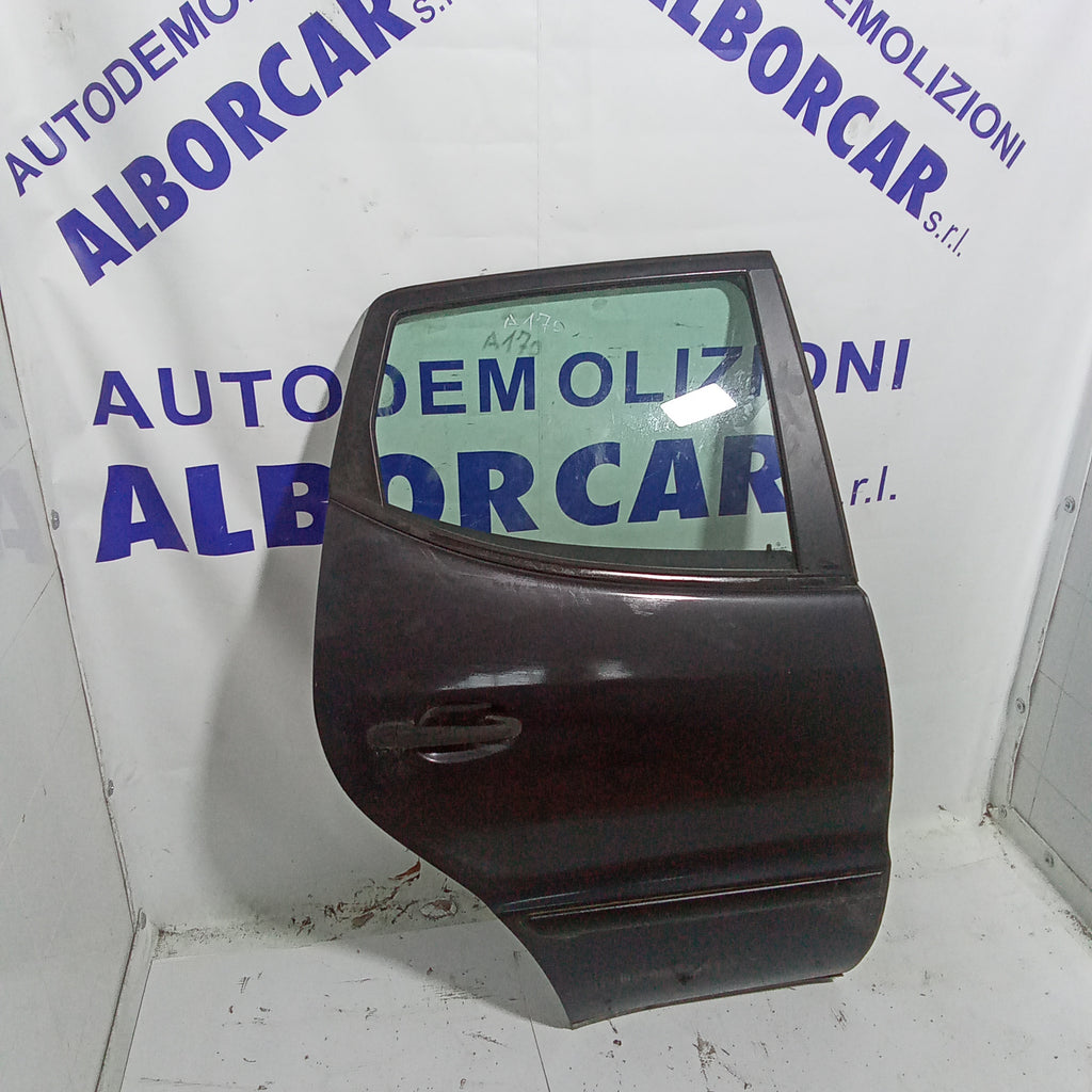 Complete right rear door Mercedes A170 year 2002