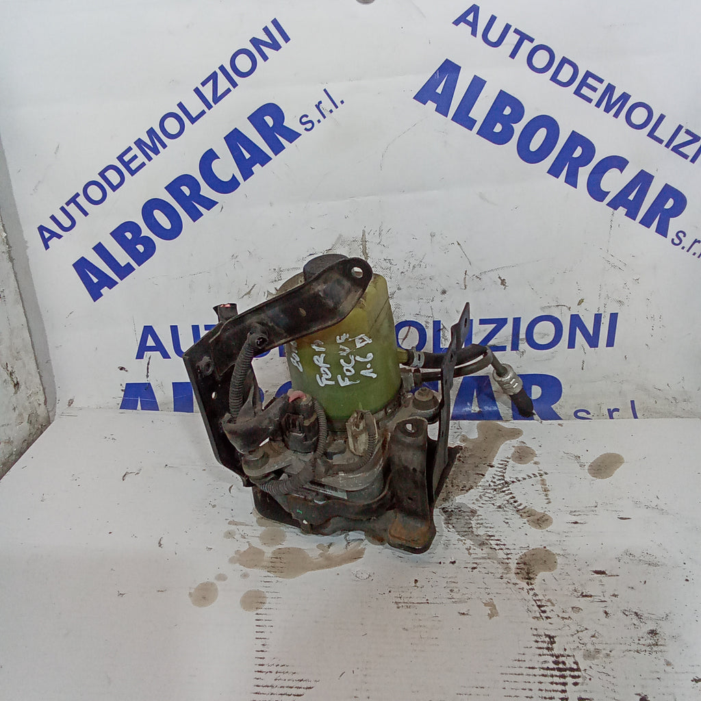 Power steering pump Ford Focus 1.6 TDCI year 2006