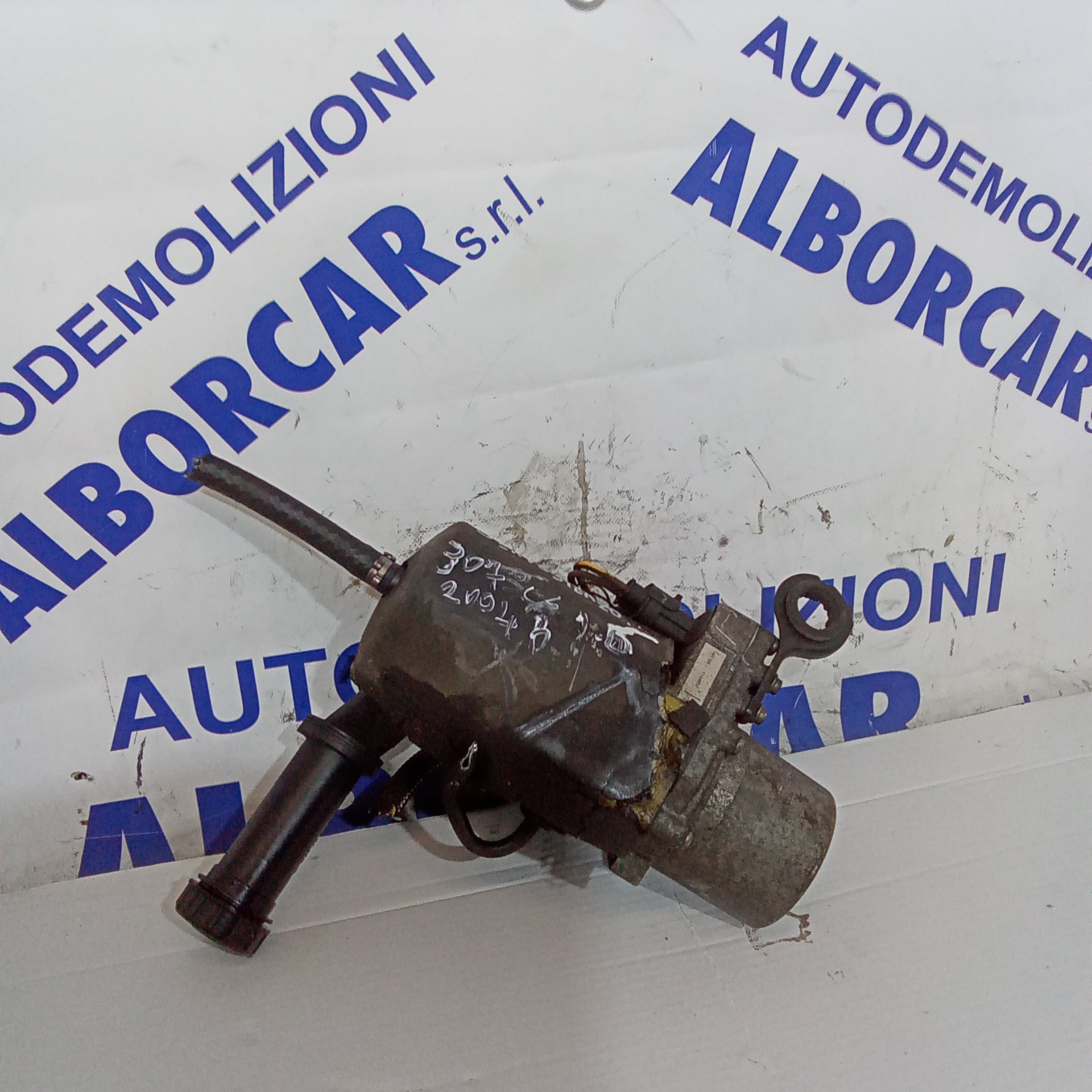 Power steering pump Peugeot 307 1.6 petrol year 2004