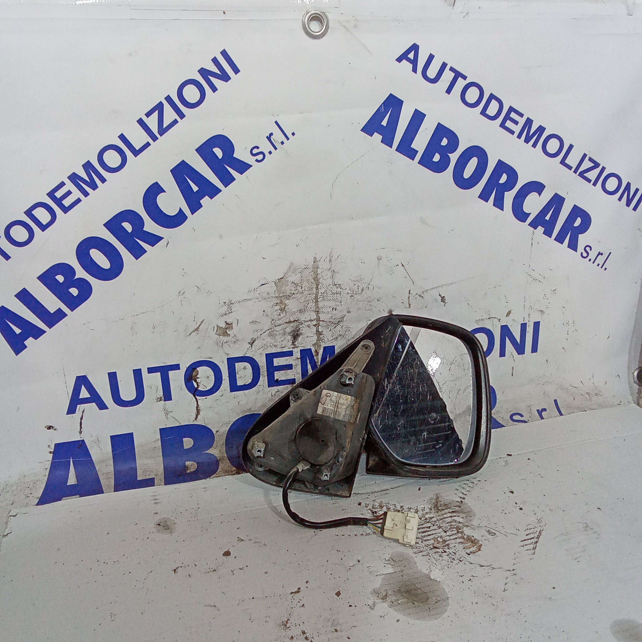 Espejo retrovisor eléctrico derecho Citroën Berlingo 1.6d año 2005