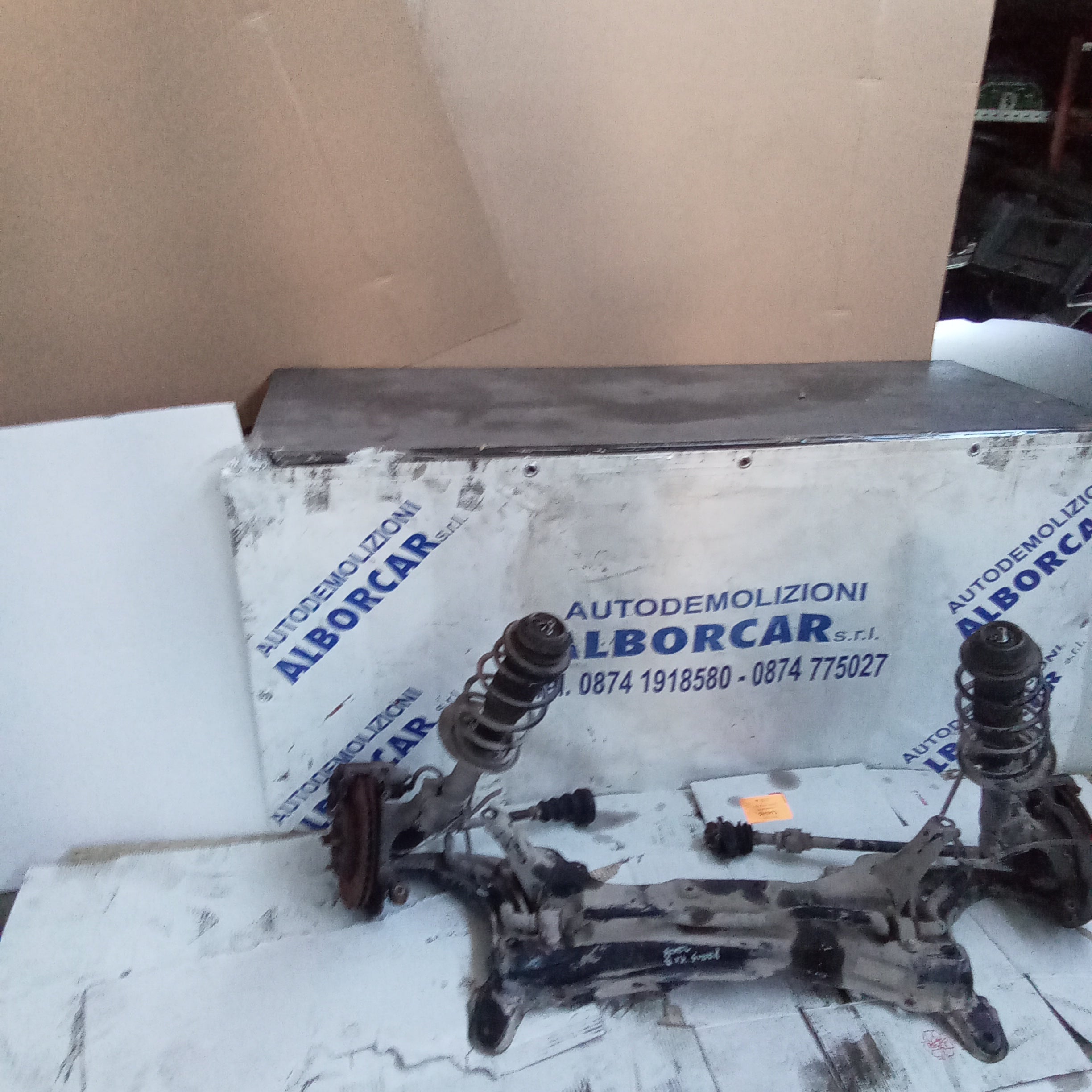Ponte assale anteriore completo toyota yaris 1.3 benzina anno 2006