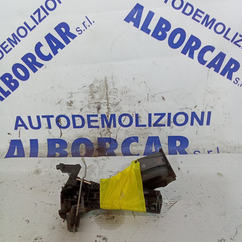 Maniglia posteriore sinistra mercedes A160