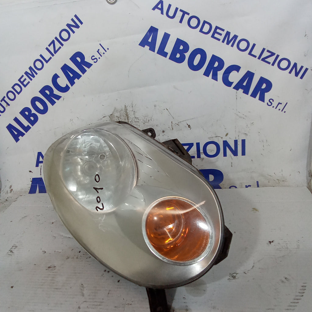 fanale faro anteriore sinistro DR1 anno 2010