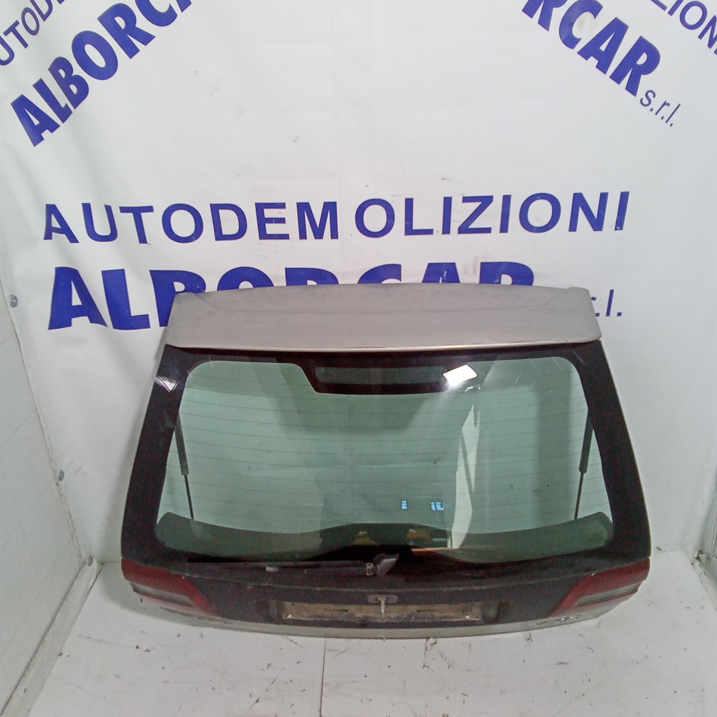 portellone baule posteriore completo volvo V40 1.9 diesel anno 2000