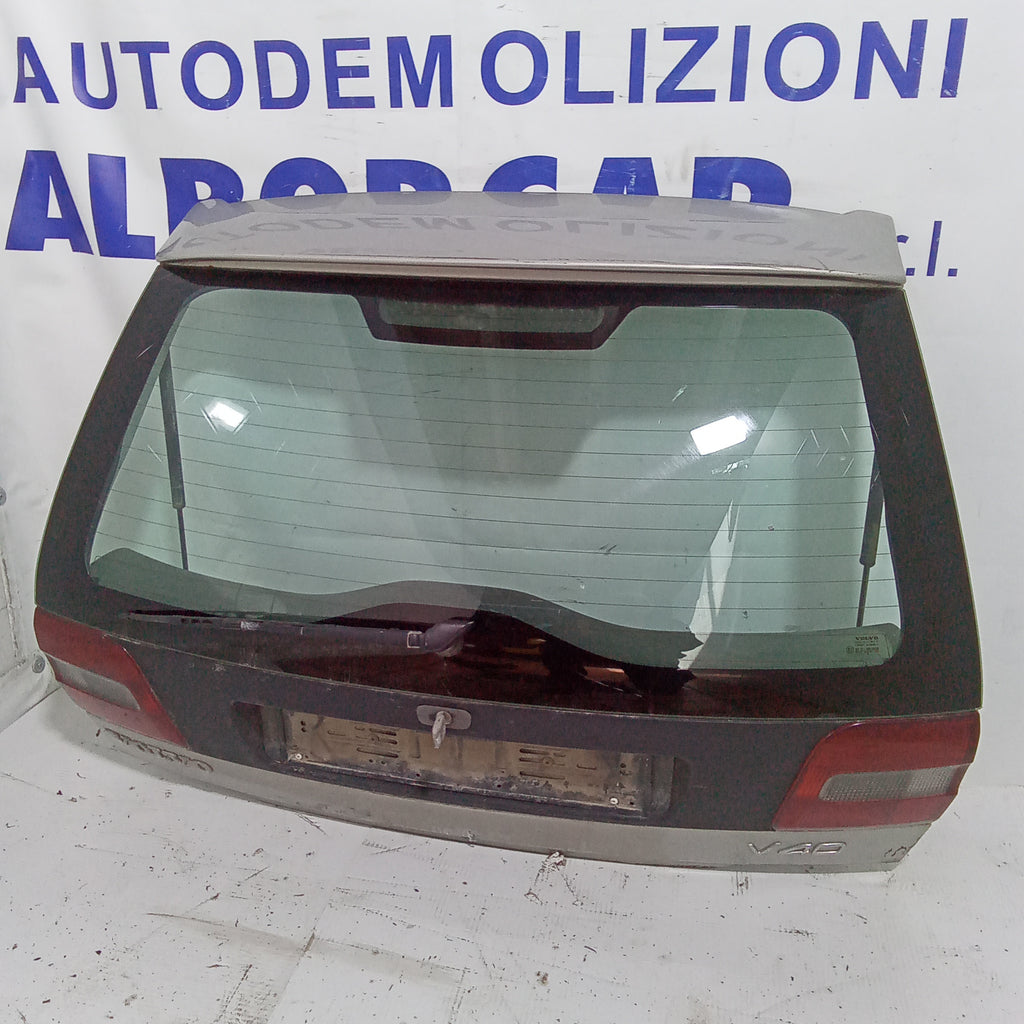 portellone baule posteriore completo volvo V40 1.9 diesel anno 2000