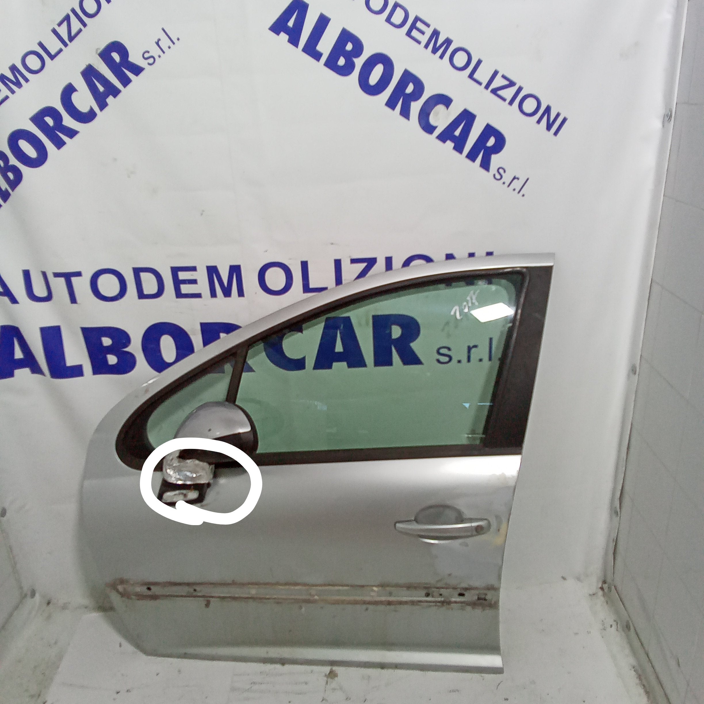 Sportello anteriore sinistro completo peugeot 207 sw anno 2006