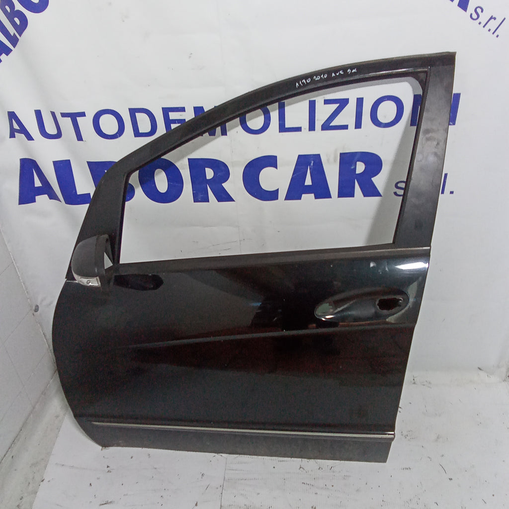 Sportello anteriore sinistro mercedes A180 anno 2010