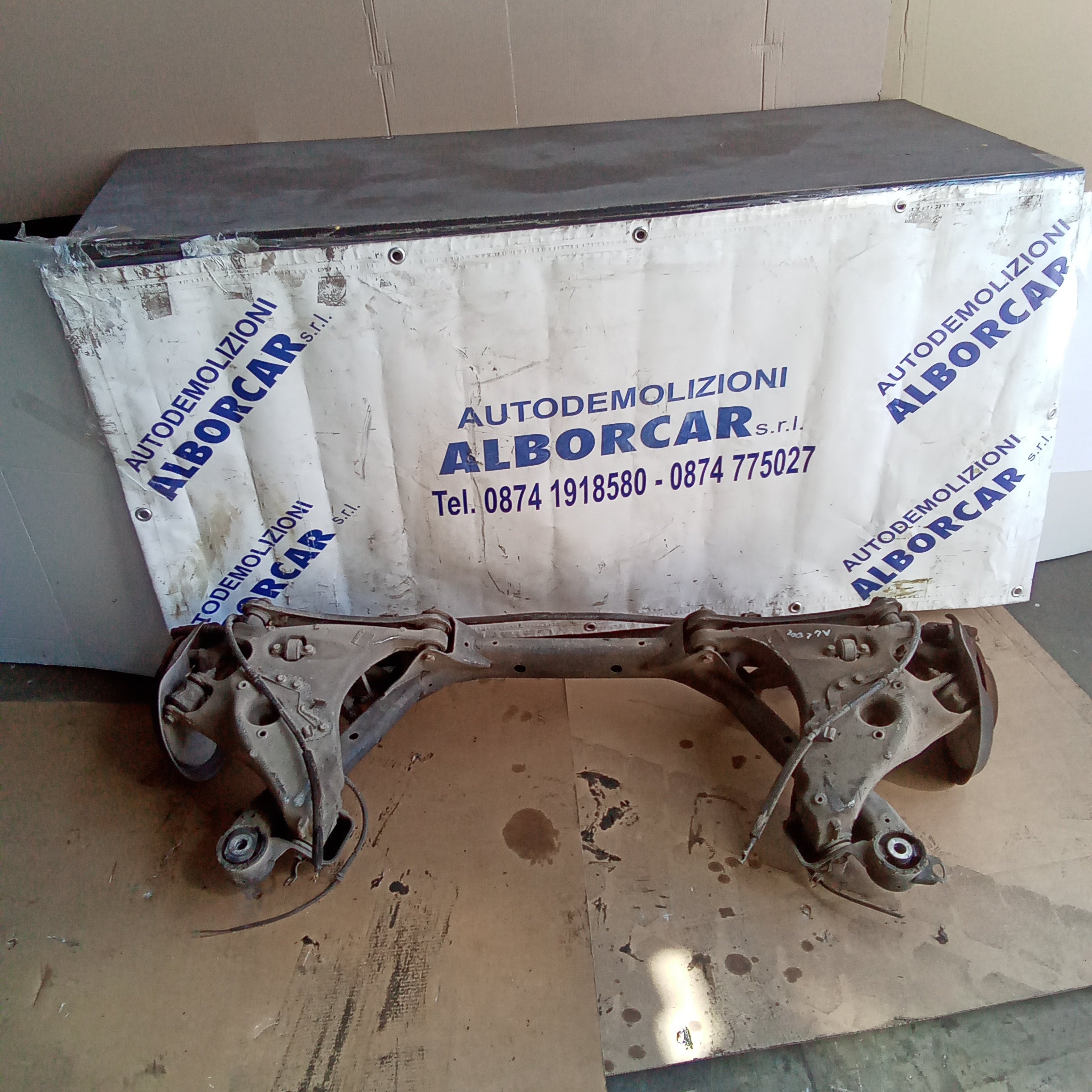 Ponte assale posteriore completo audi A4 1.9tdi anno 2004
