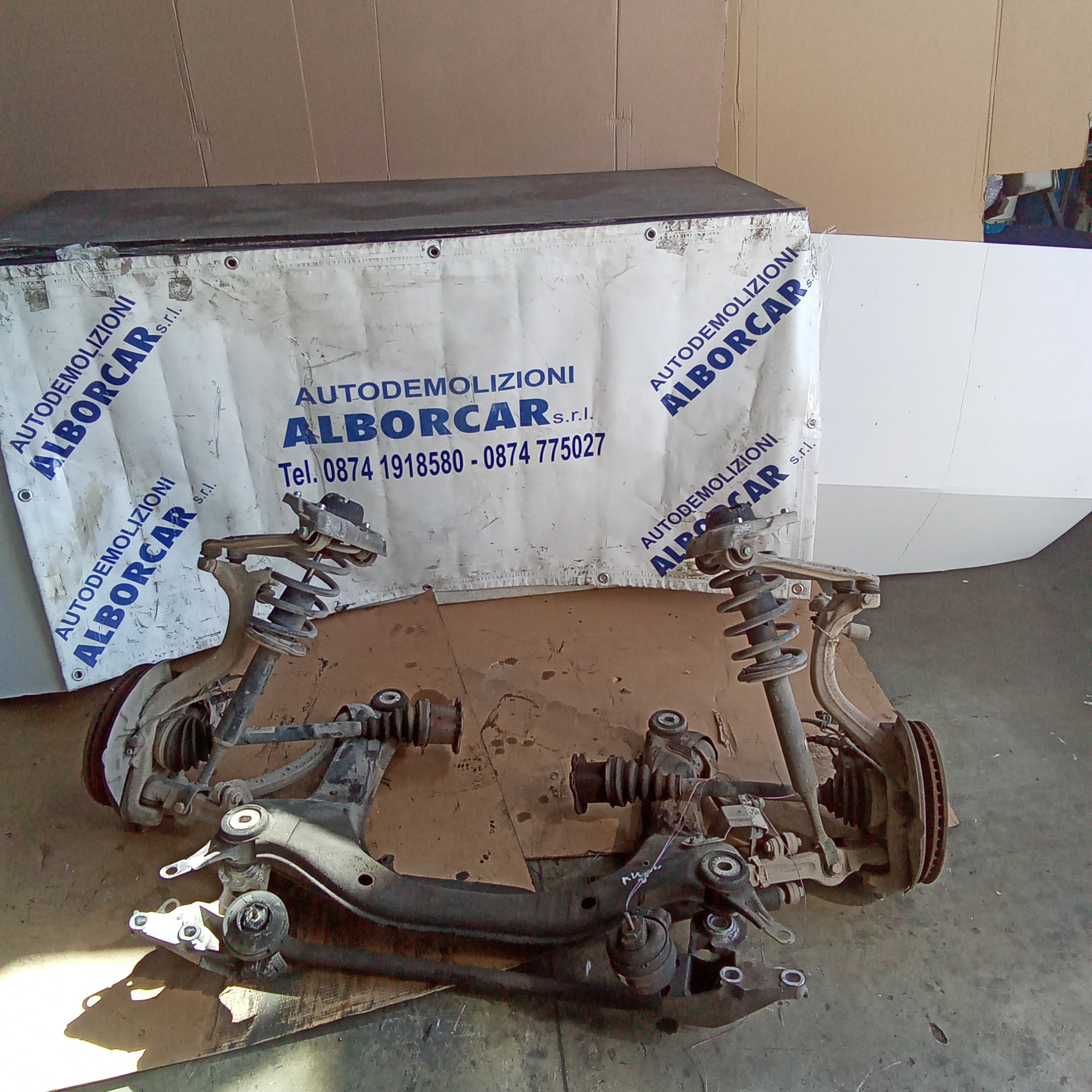 Ponte assale anteriore completo audi A4 1.9tdi anno 2004
