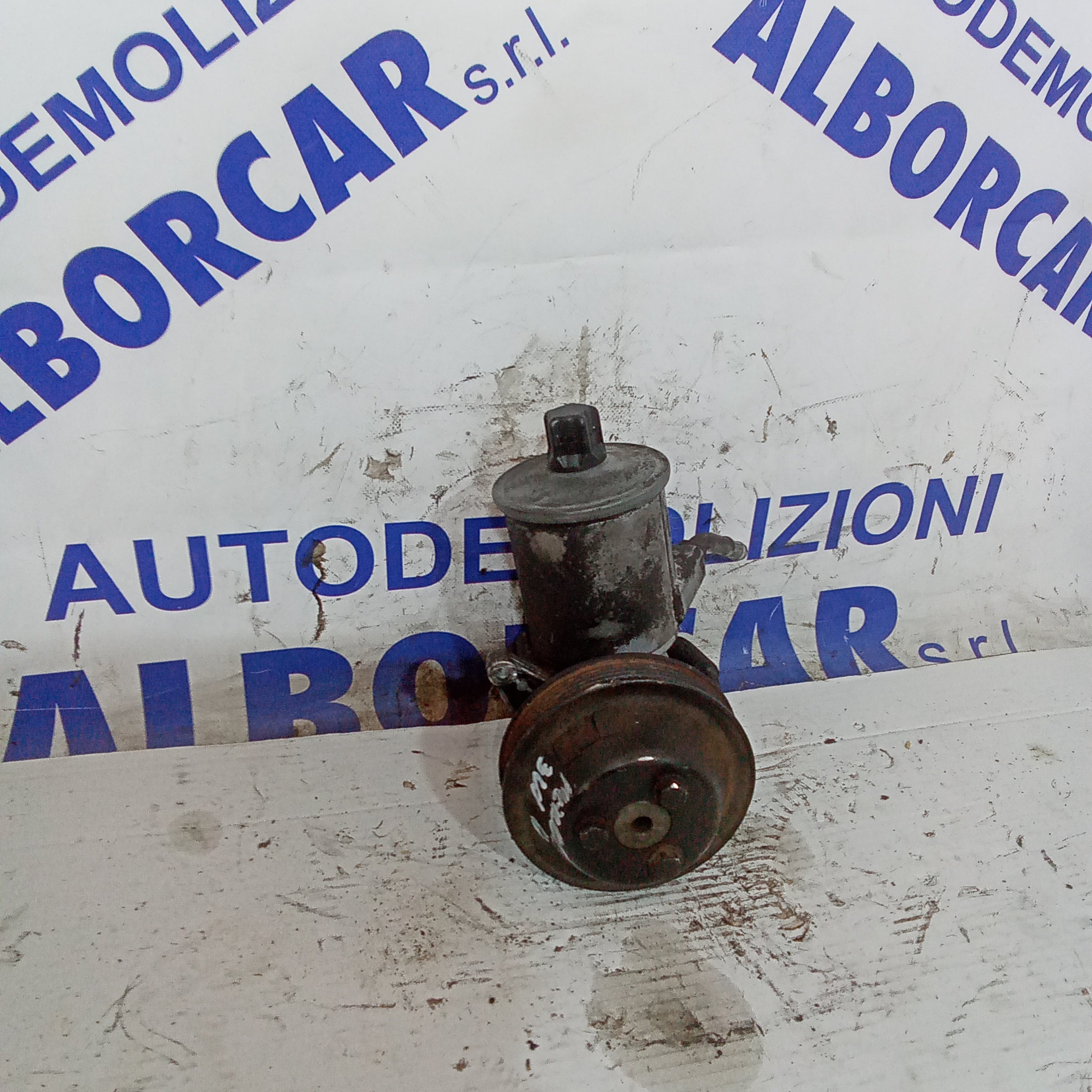 Pompa idroguida mercedes 3.2 benzina anno 1980