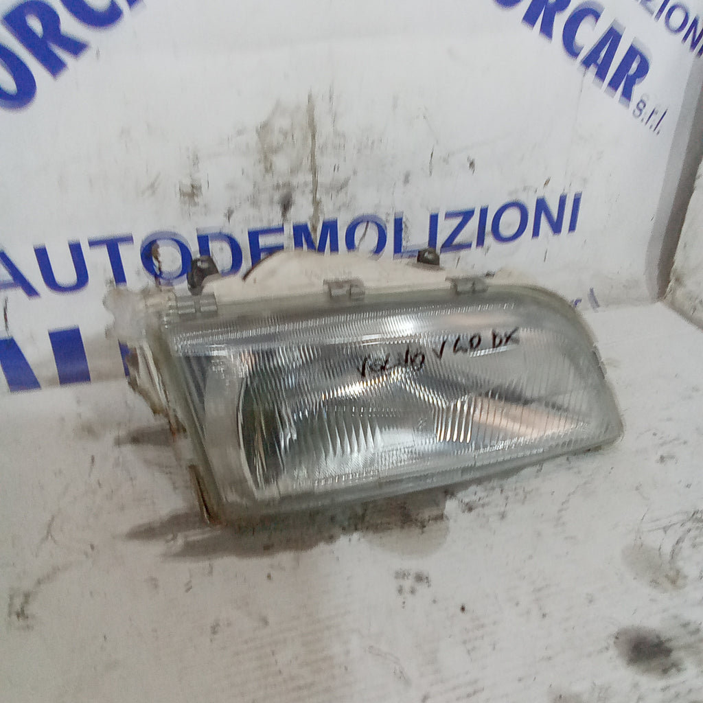 Headlight, right, Volvo V40, year 2002