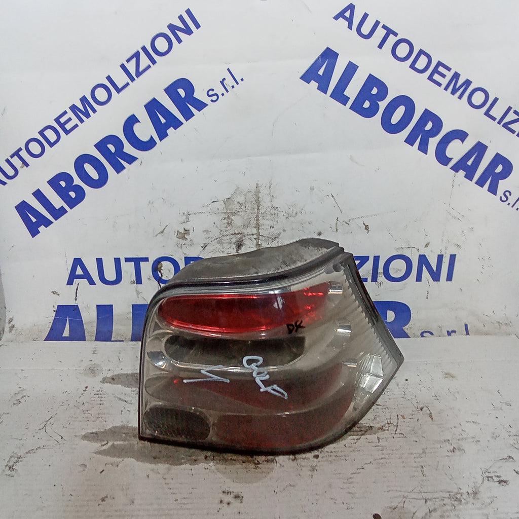 Right rear tail light Golf 4 year 2002