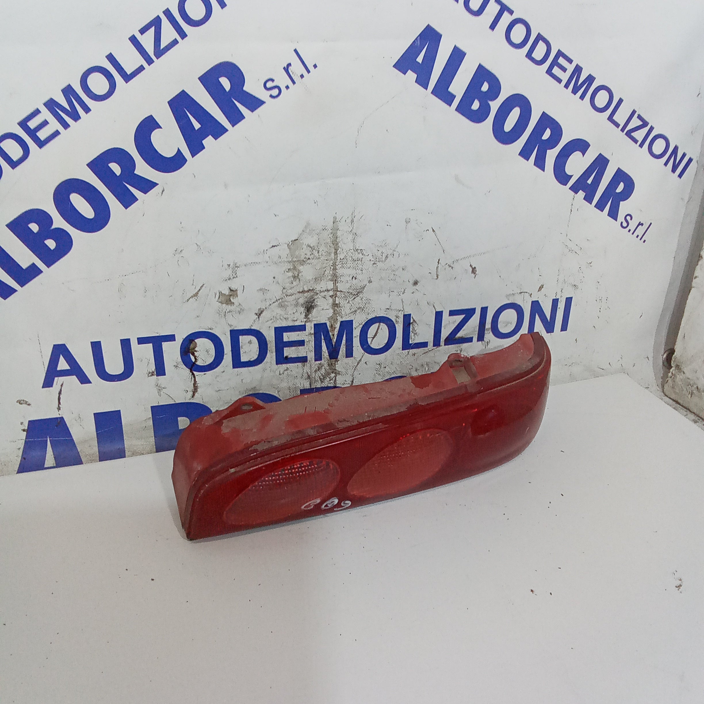 Right rear stop light Fiat 600