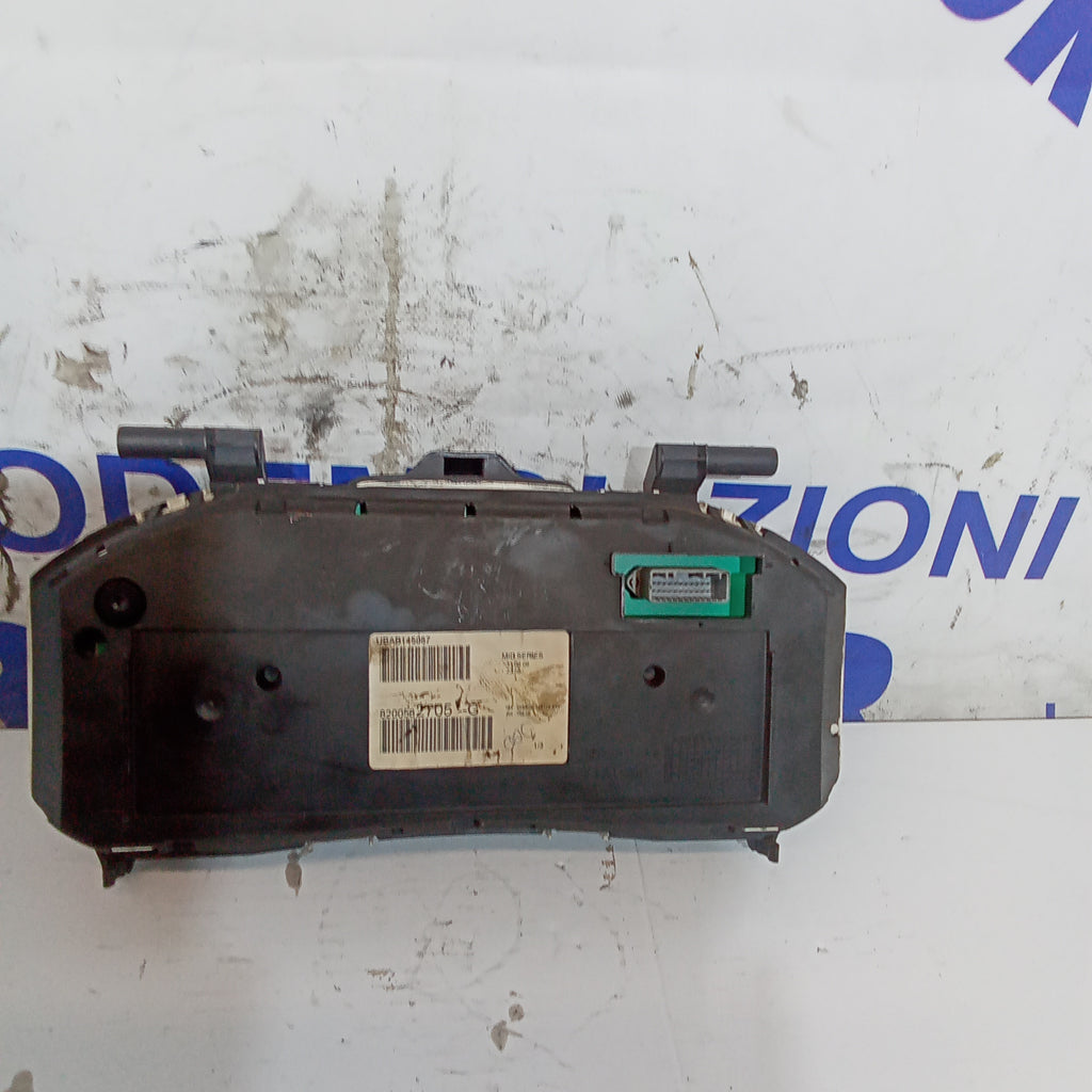 Dashboard odometer Renault Megane 1.9cdti year 2006
