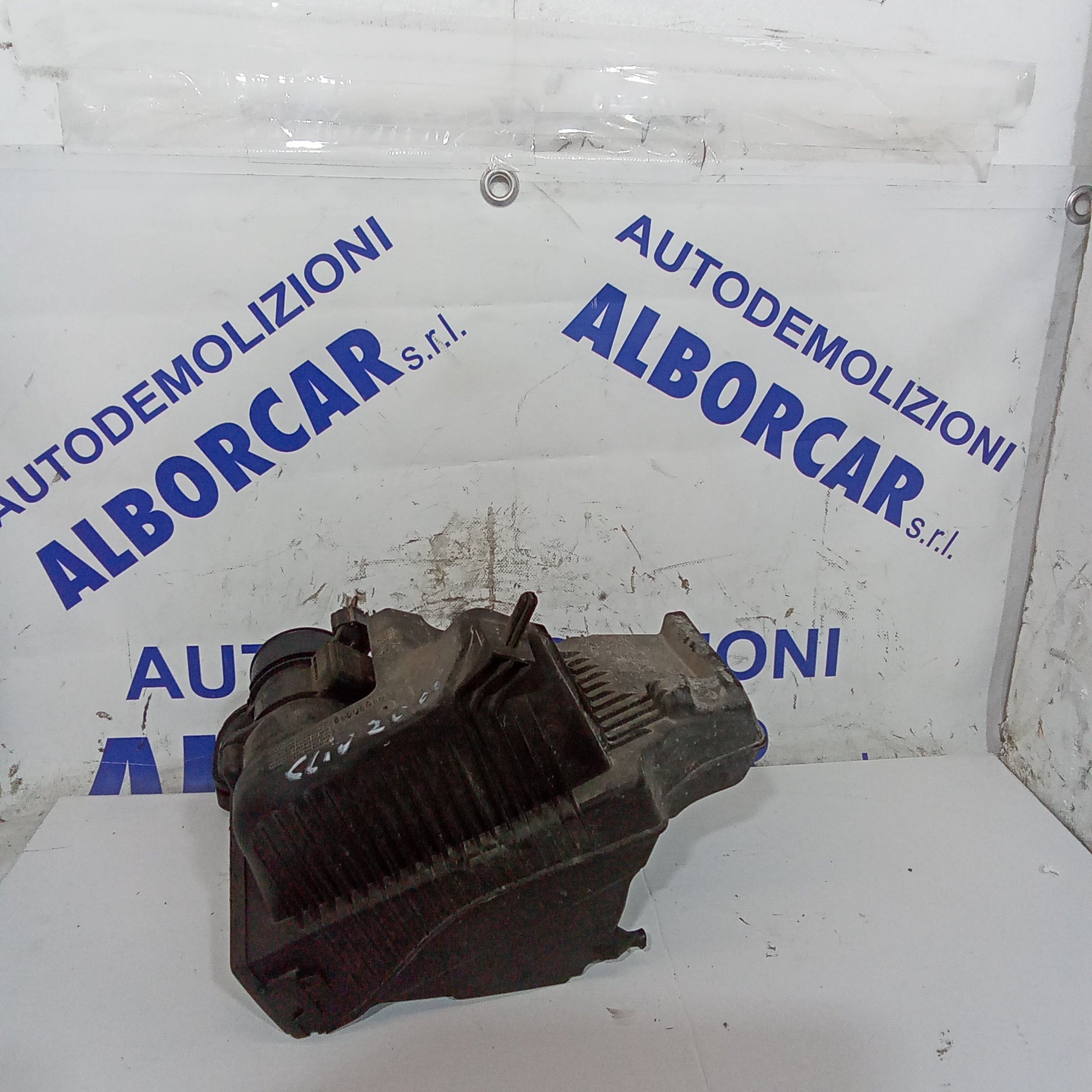 Air filter box Renault Clio 1.5CDTi year 2006