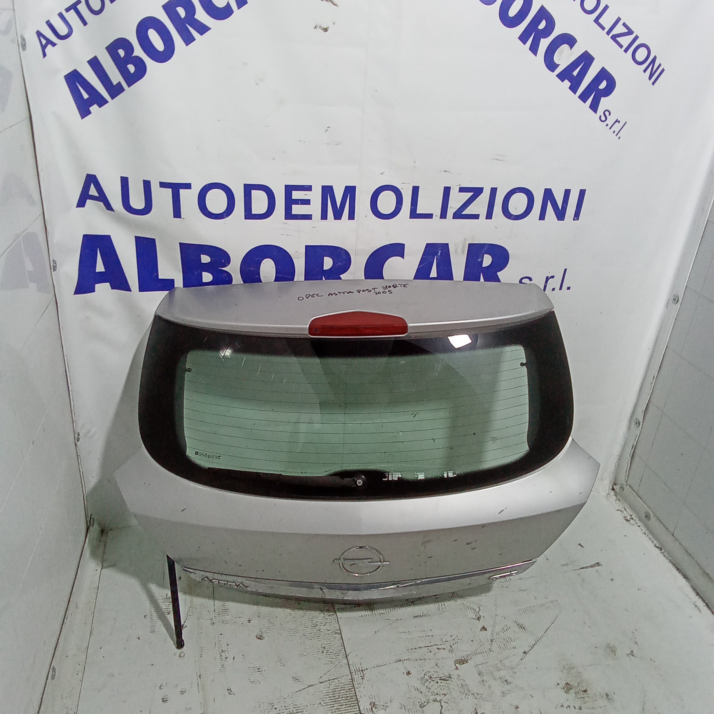Tailgate trunk lid Opel Astra 3-door year 2005