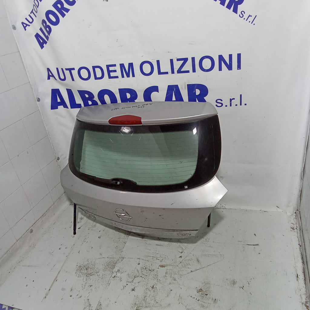Tailgate trunk lid Opel Astra 3-door year 2005
