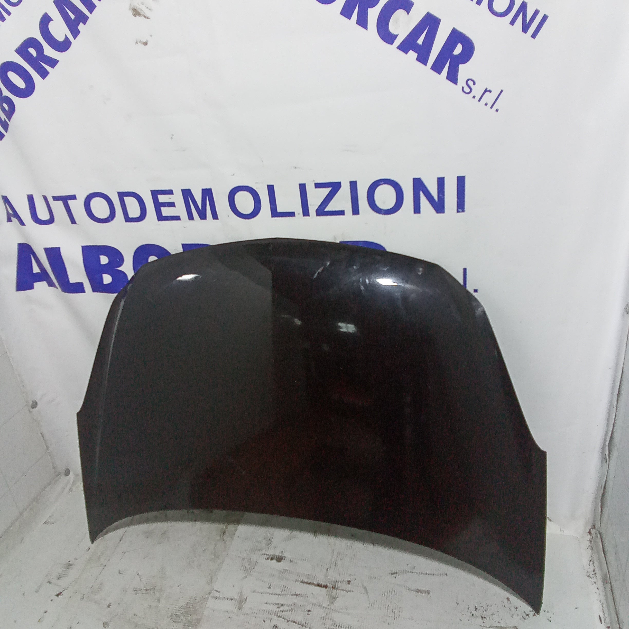 Front engine bonnet Opel Corsa year 2010