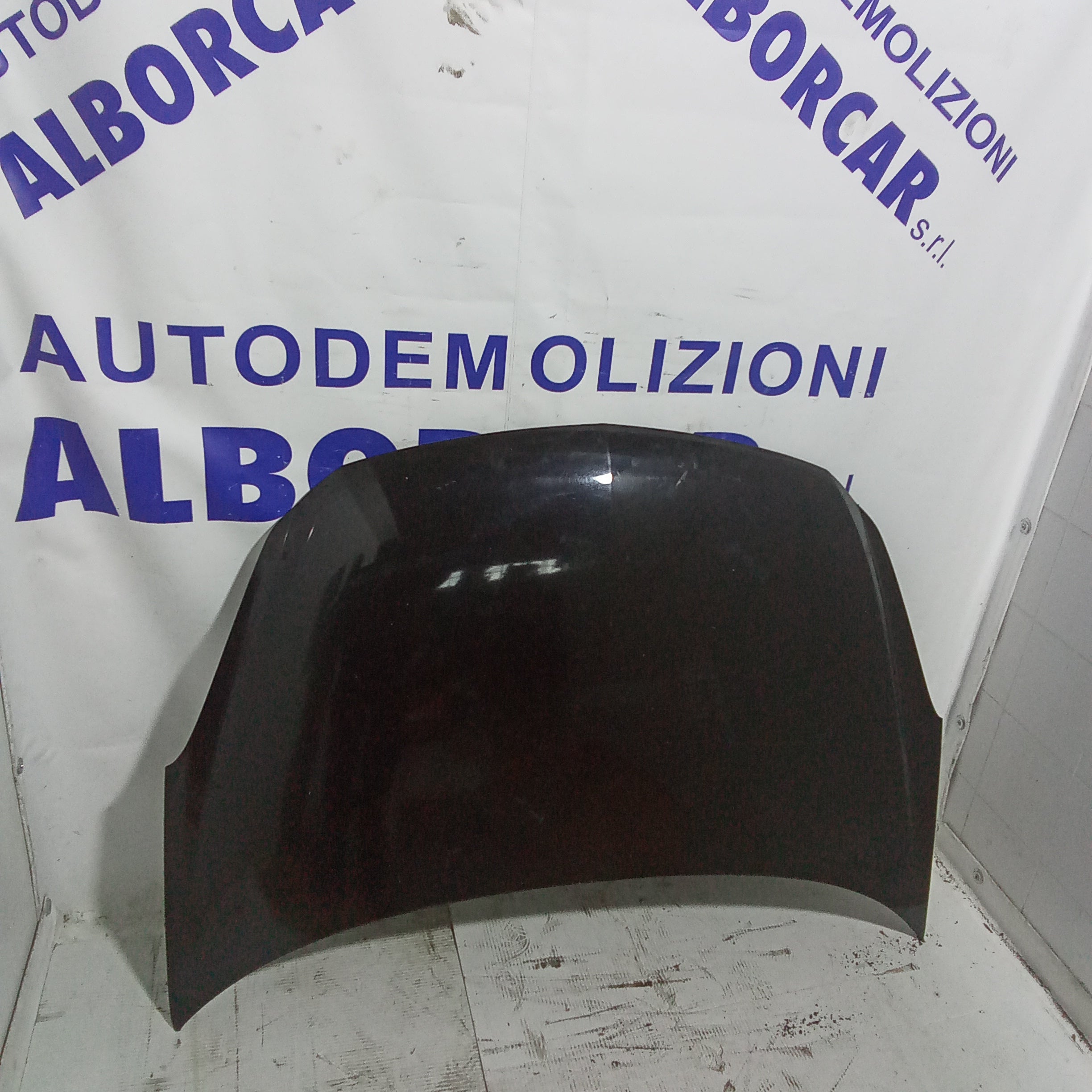 Front engine bonnet Opel Corsa year 2010