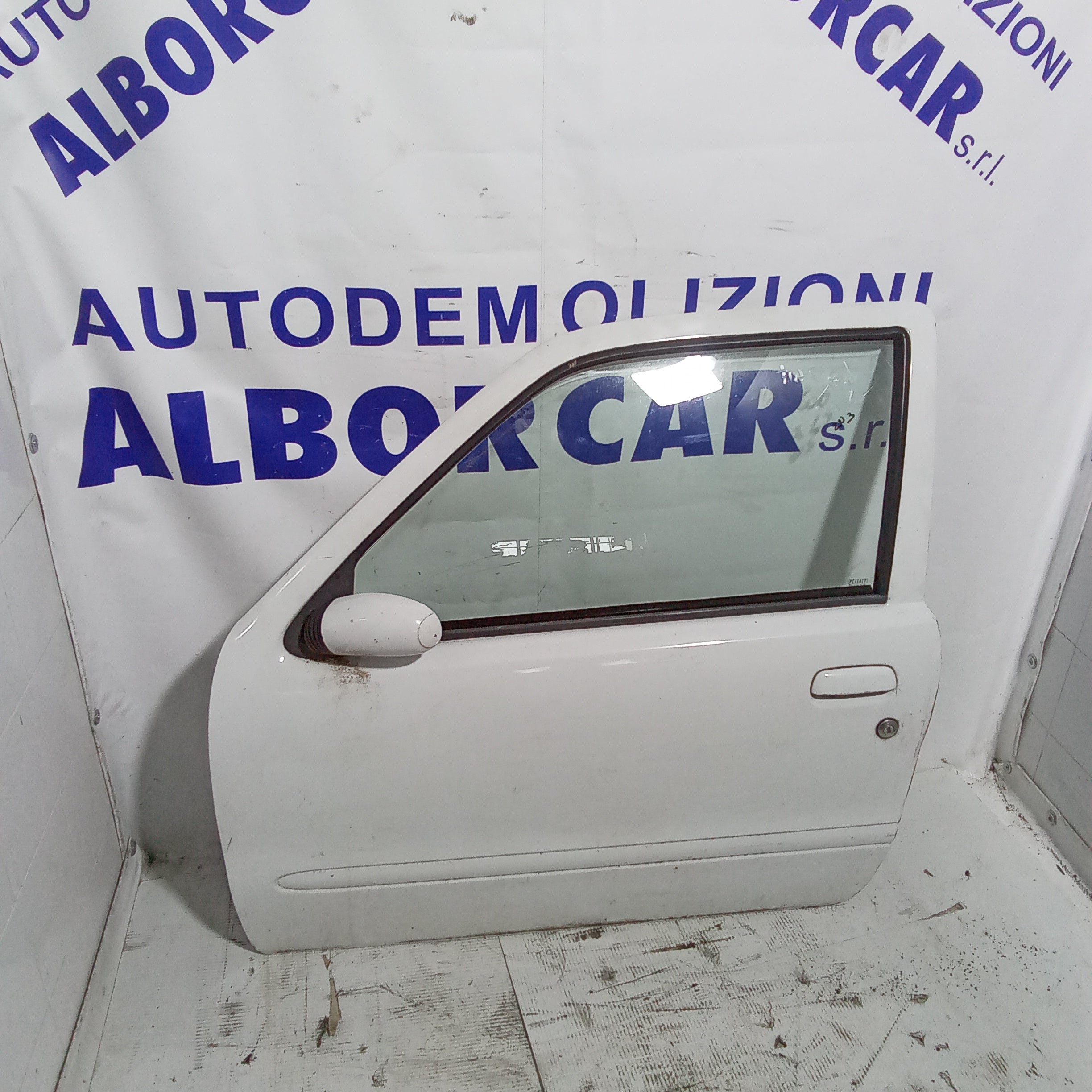 Complete front left door Fiat 600 year 2003