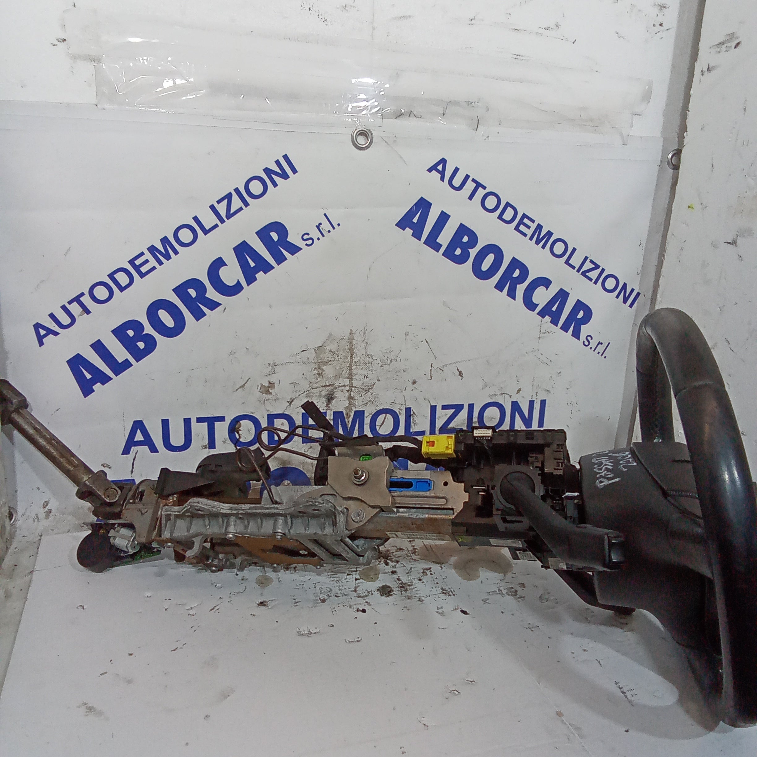 Steering column without airbag complete Passat 2.0tdi year 2006