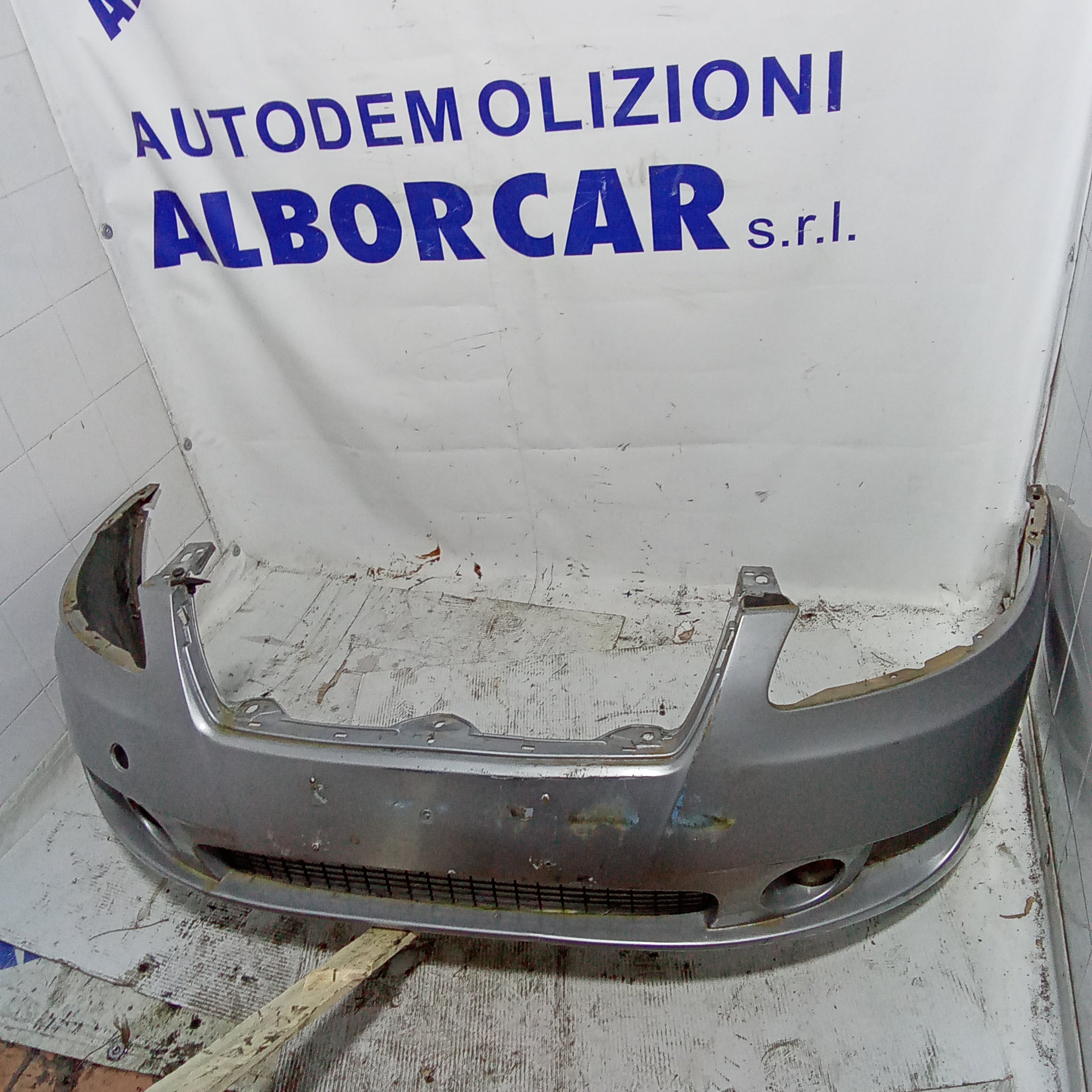 Front bumper Fiat Croma 1.9mjt year 2006