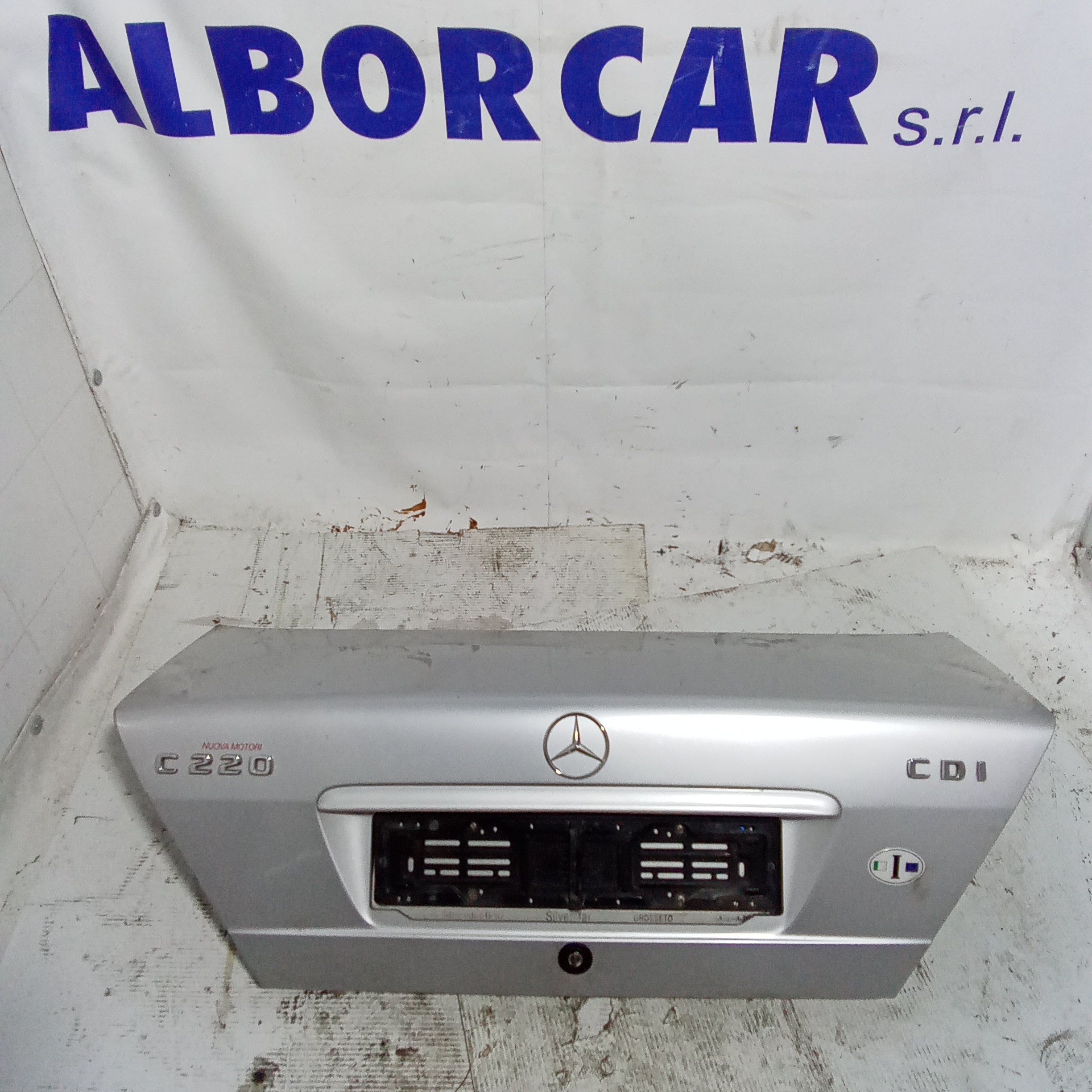 Mercedes C220 CDI trunk lid year 2004