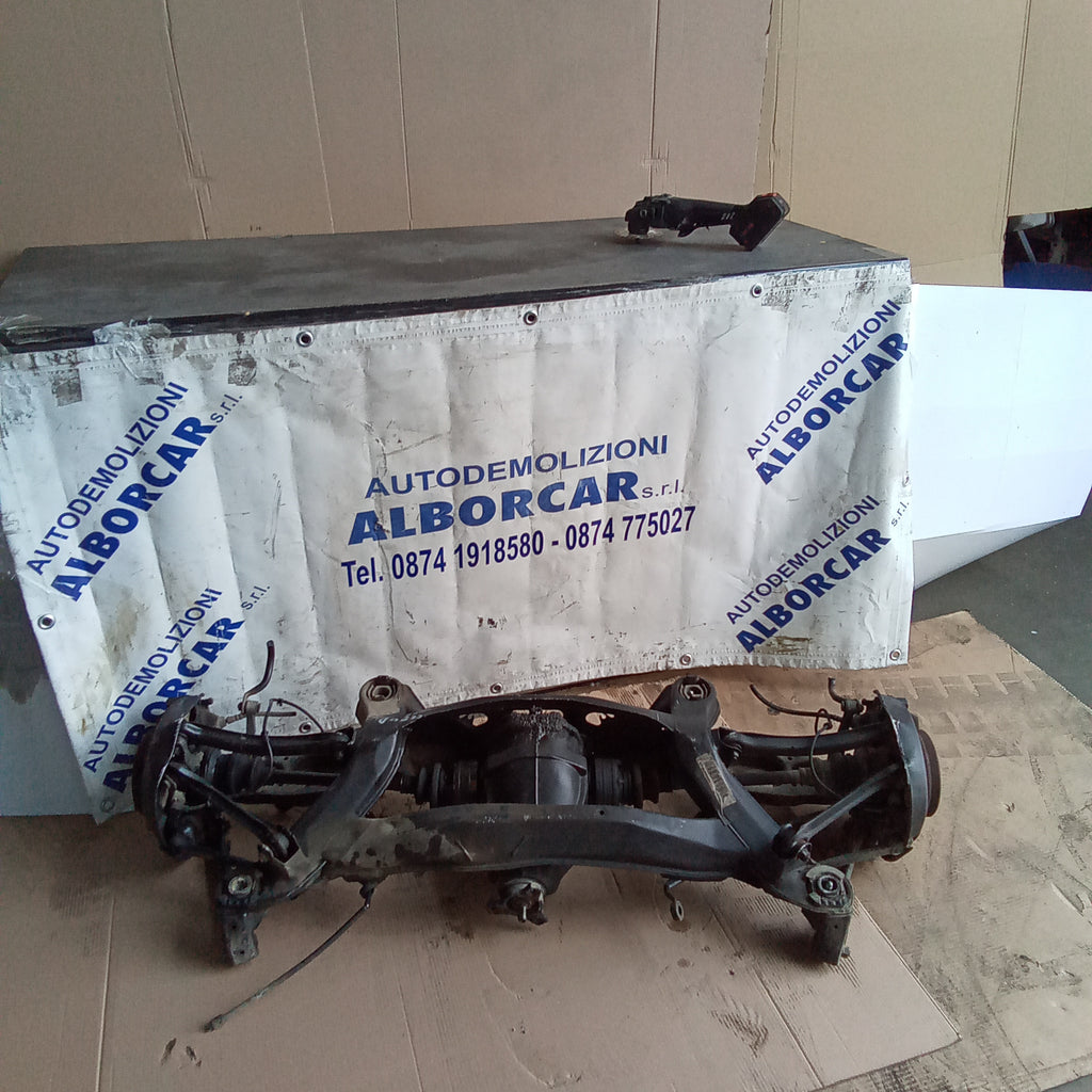 Complete rear axle assembly Mercedes C220 CDI year 1999