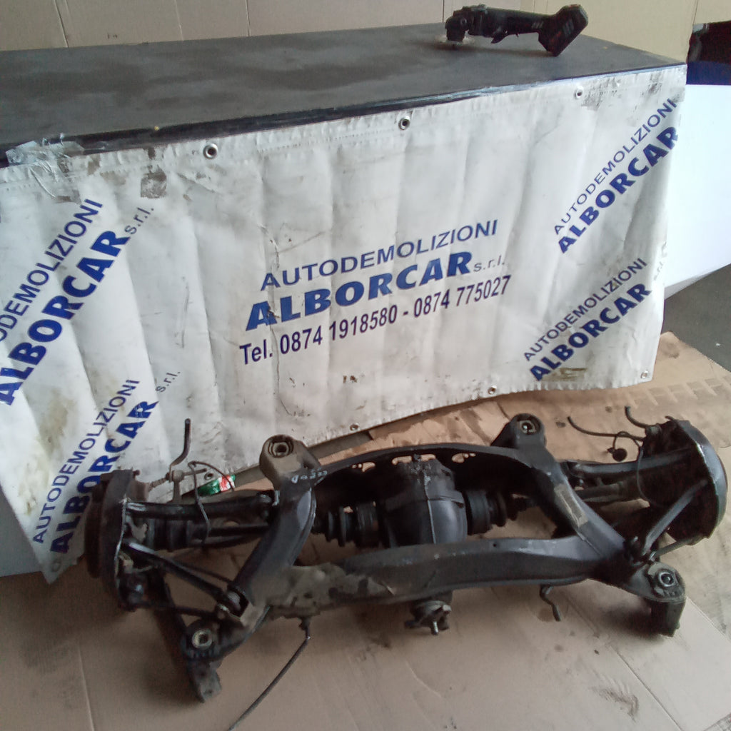 Complete rear axle assembly Mercedes C220 CDI year 1999
