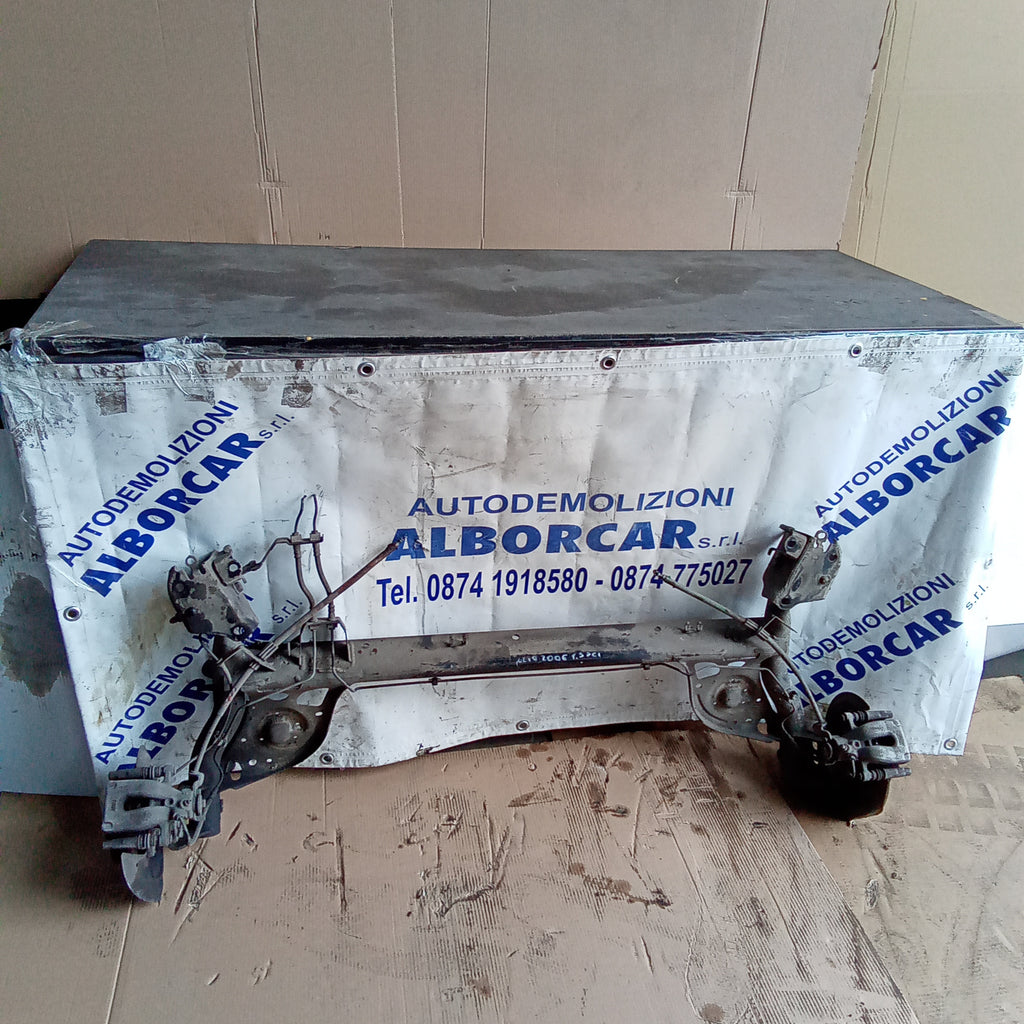 Complete rear axle beam Renault Clio 1.5dci year 2006