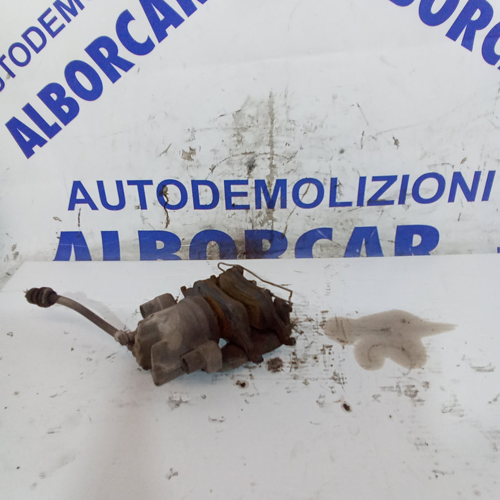 Pinza anteriore destra ford focus 1.8 cdti anno 2005