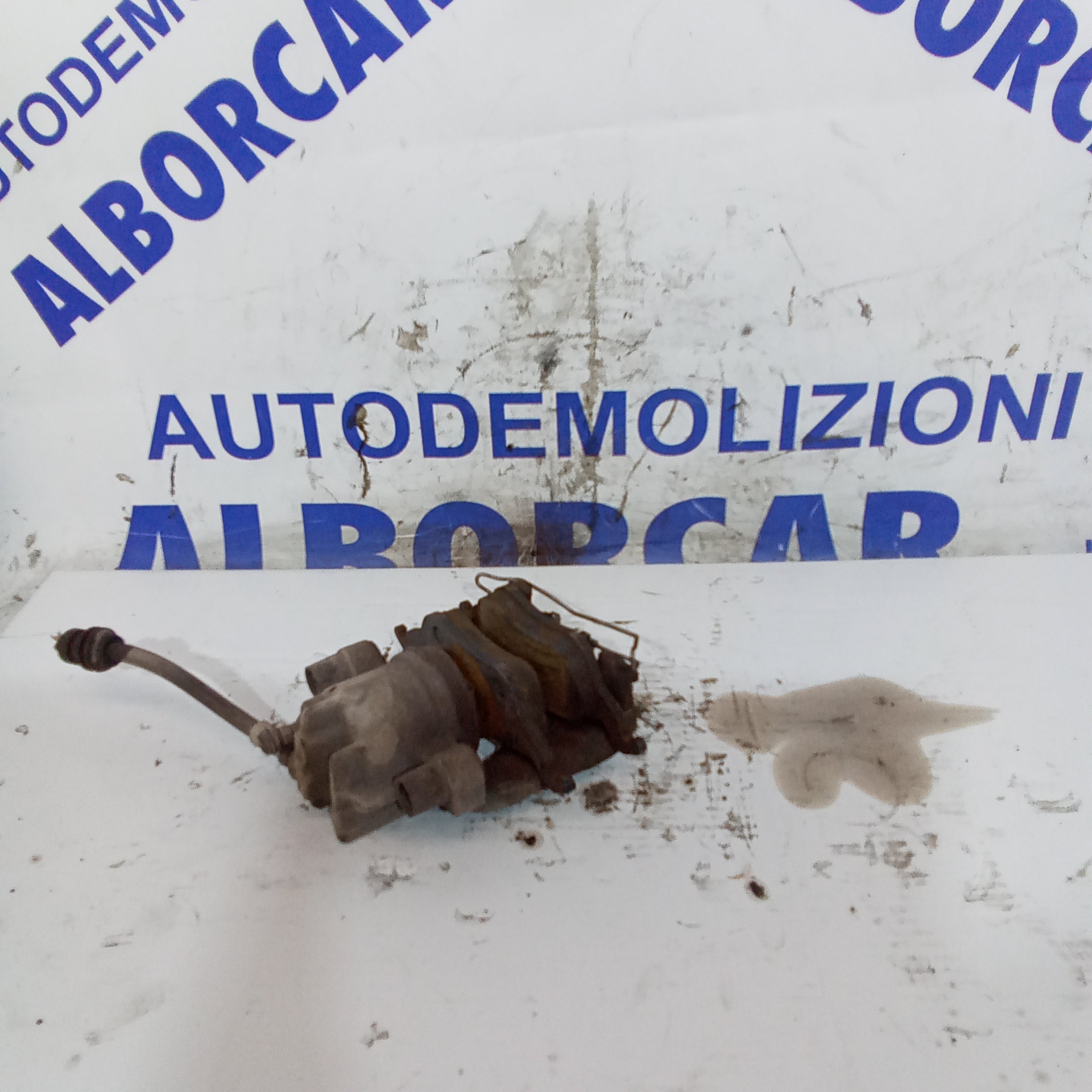 Pinza anteriore destra ford focus 1.8 cdti anno 2005