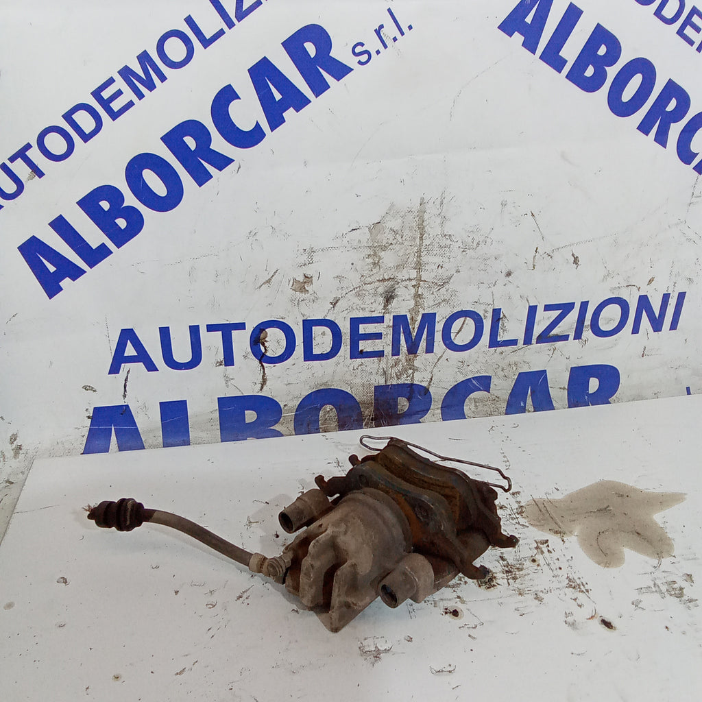 Pinza anteriore destra ford focus 1.8 cdti anno 2005