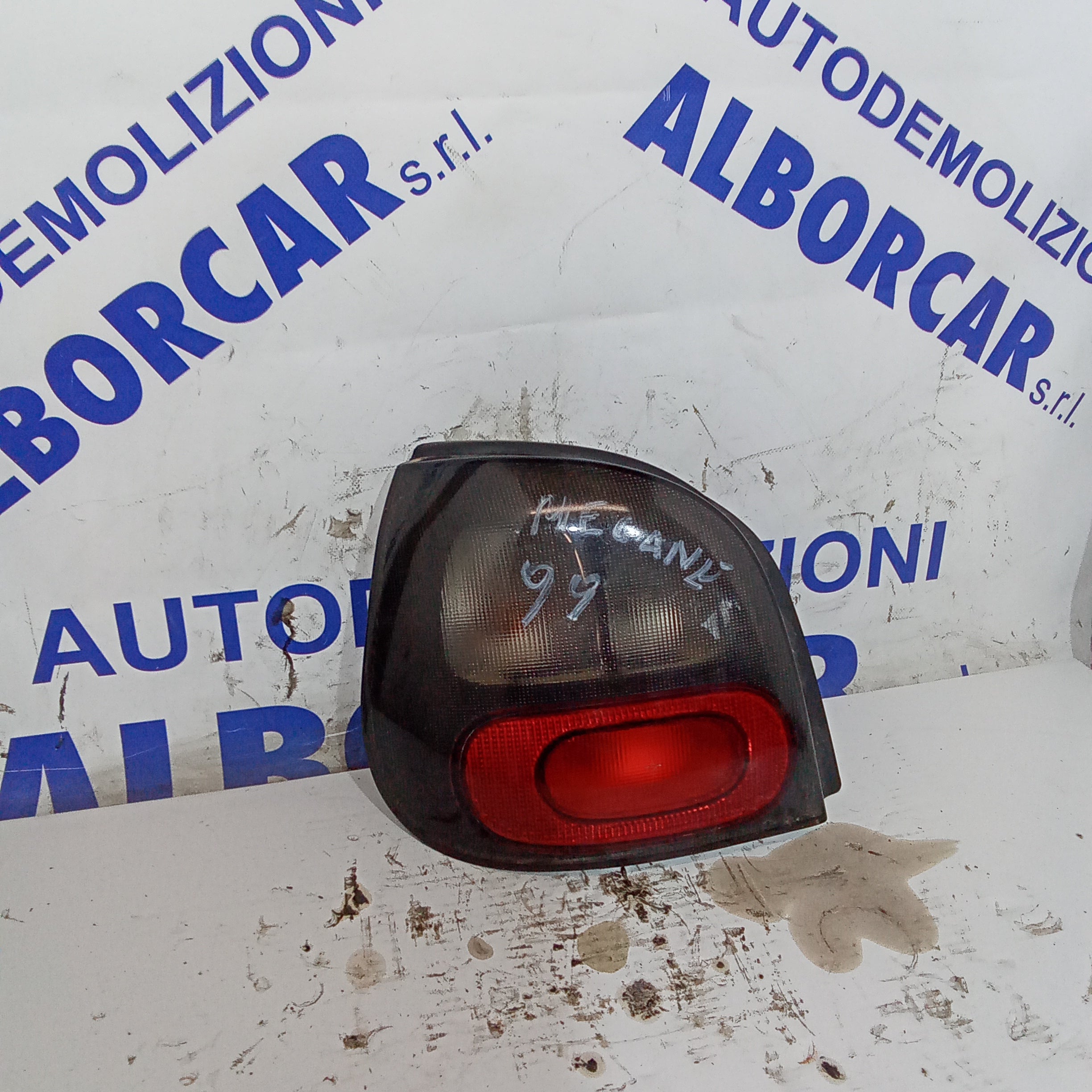 Rear left tail light Renault Megane year 1999