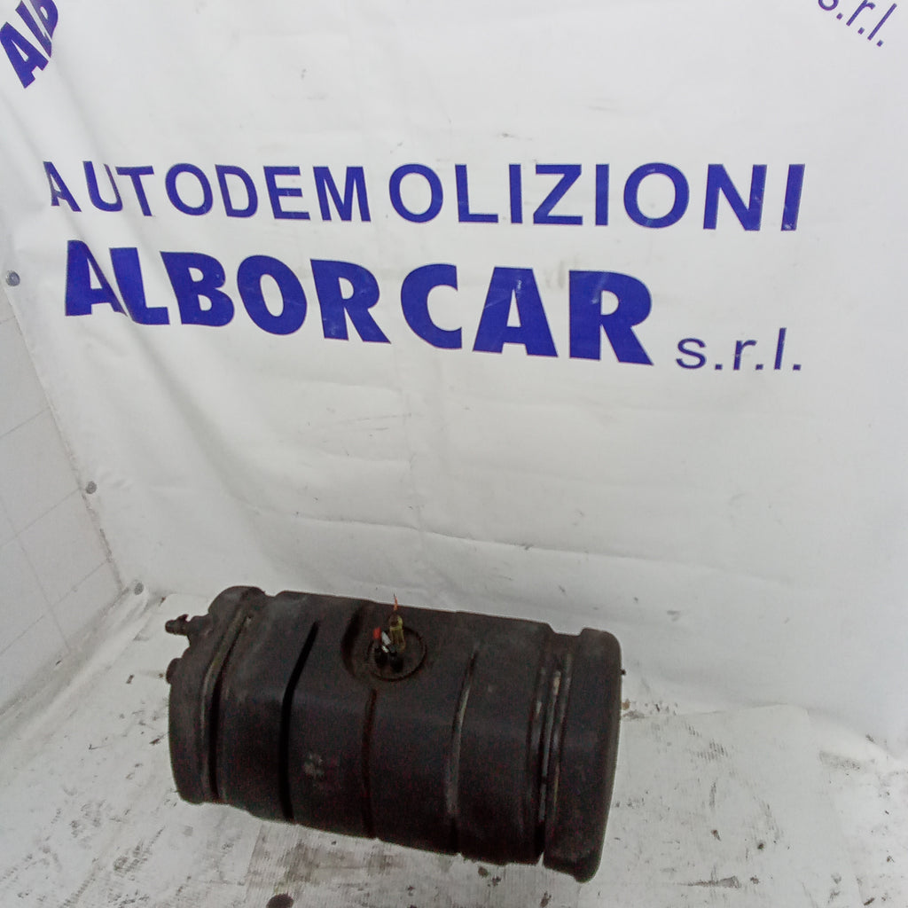 Serbatoio gasolio iveco daily 2.3diesel anno 2005