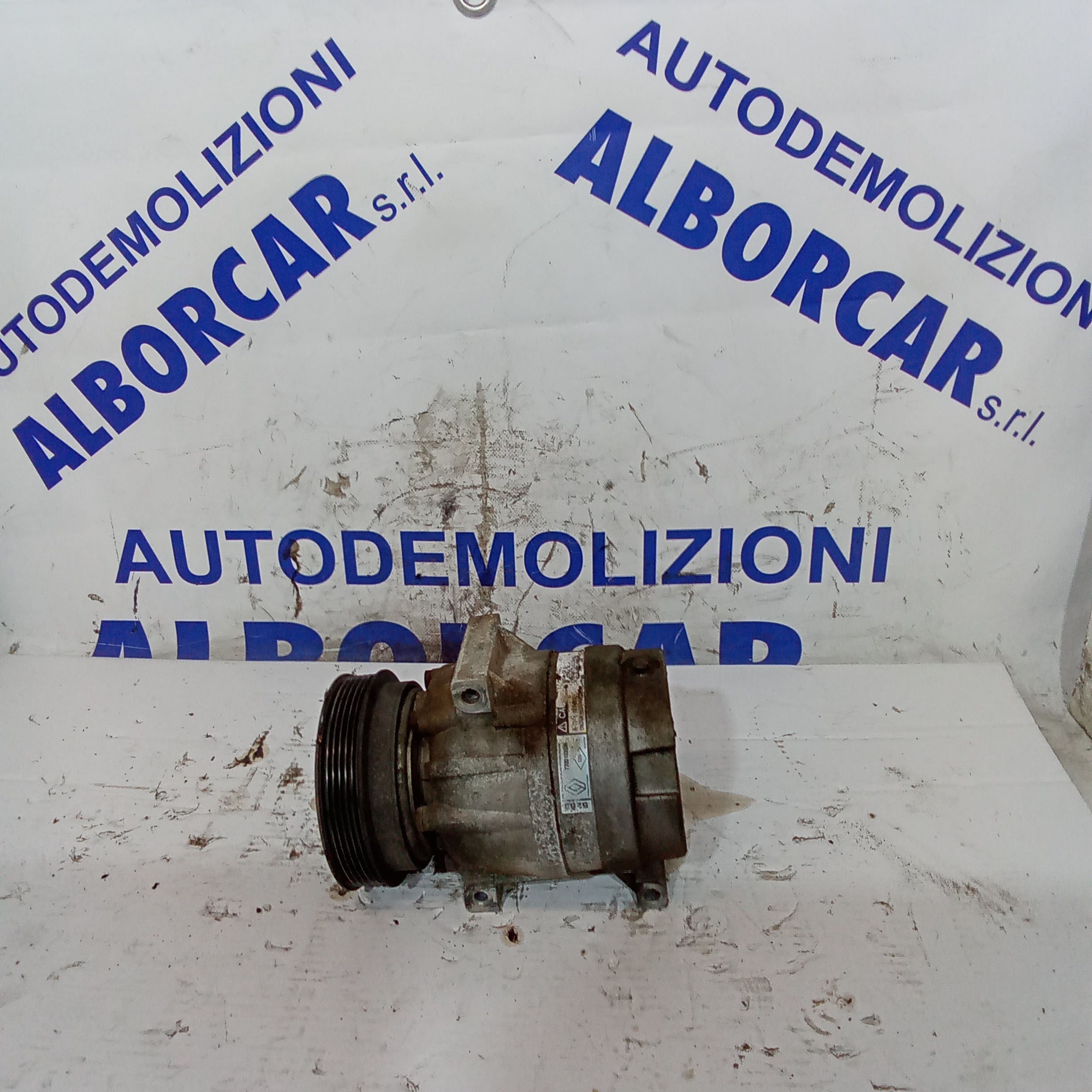 Compressore aria condizionata renault scenic 1.6 benzina 16v anno 1999