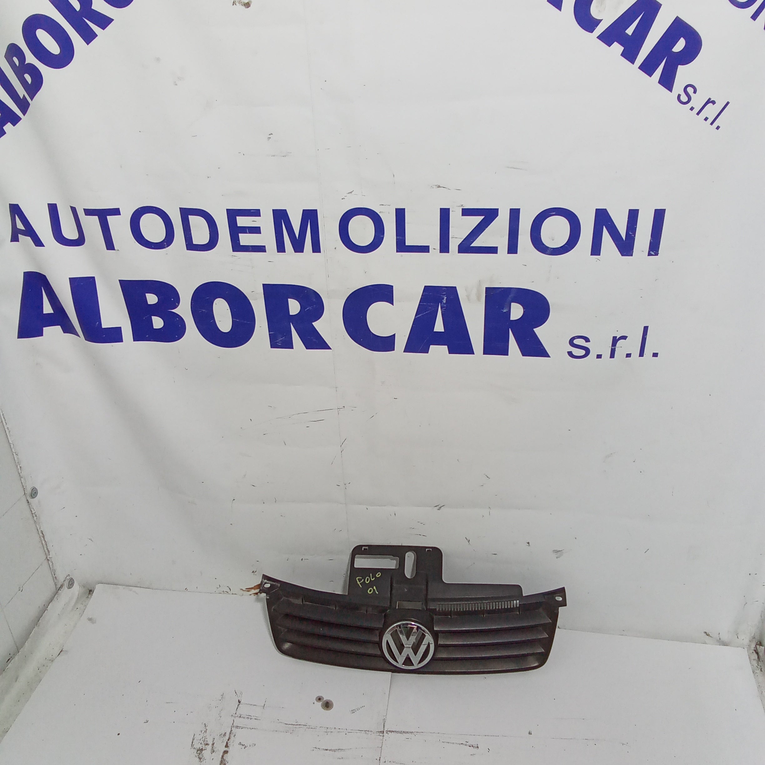 mascherina griglia  frontale volkswagen polo anno 2001
