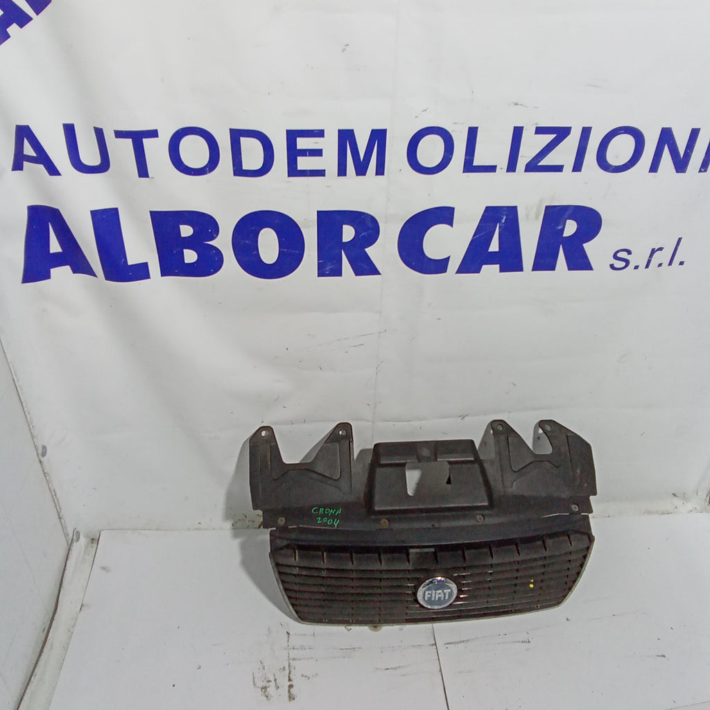 mascherina griglia frontale fiat croma 1.9jtd anno 2004