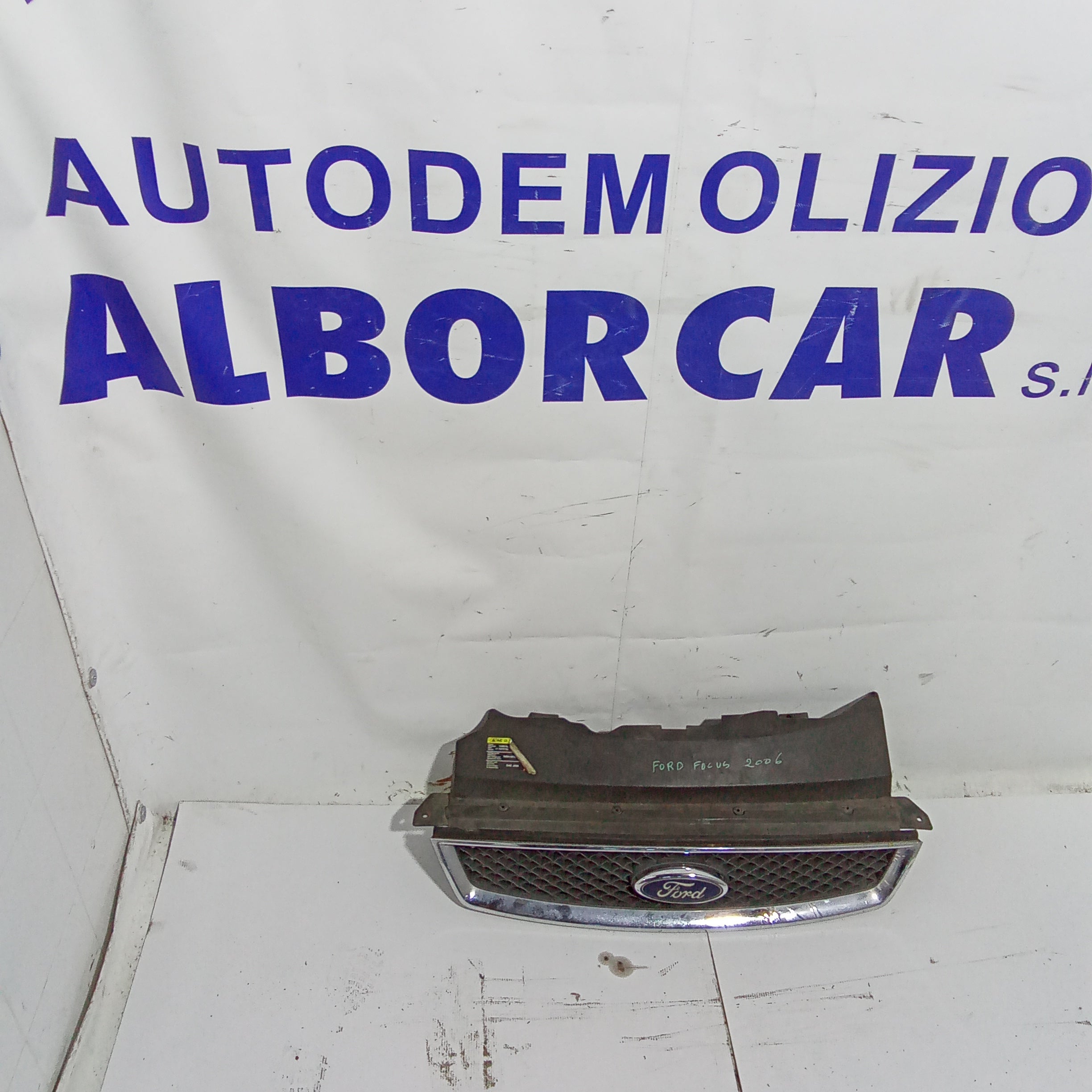 mascherina griglia frontale ford focus 1.6tdci anno 2006