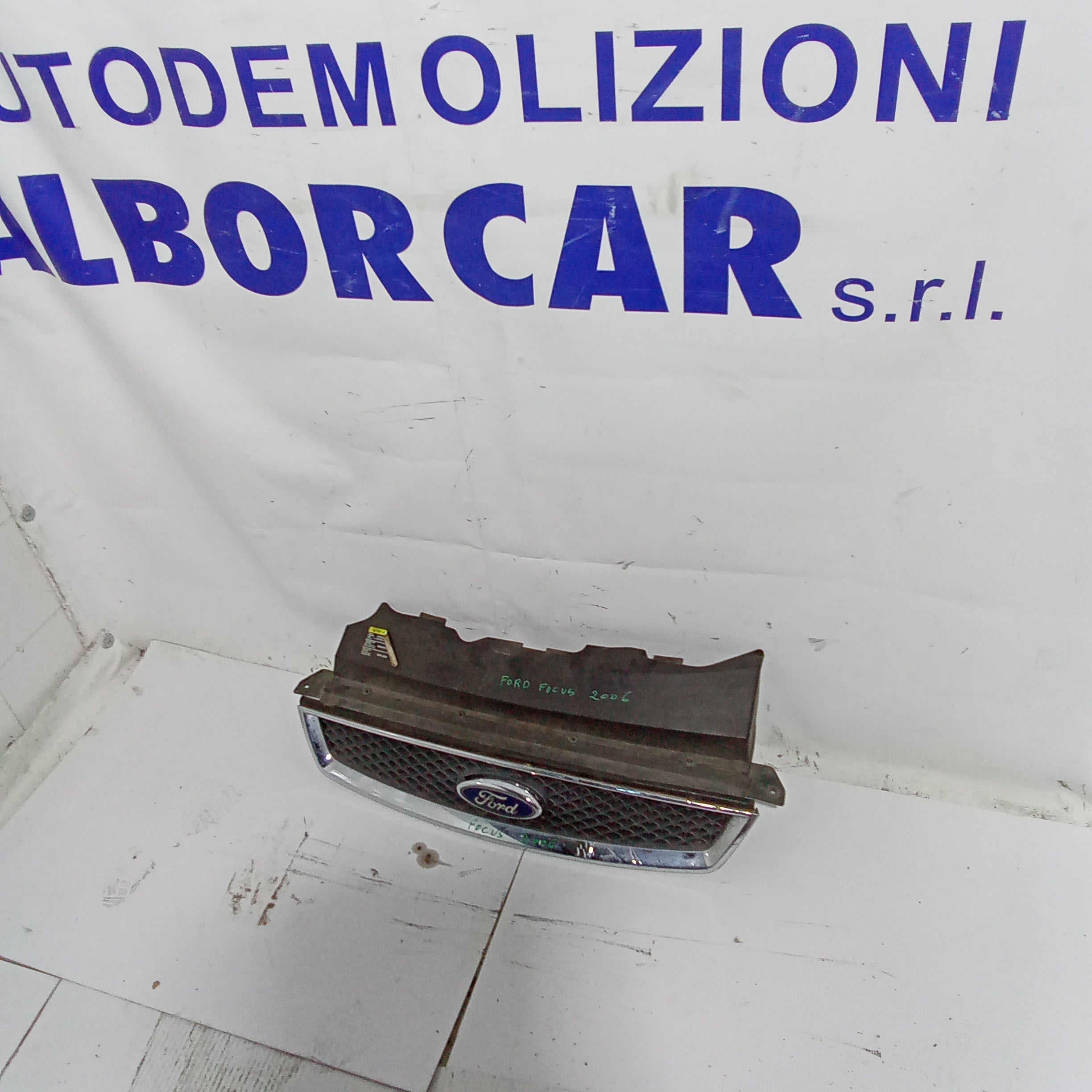 mascherina griglia frontale ford focus 1.6tdci anno 2006