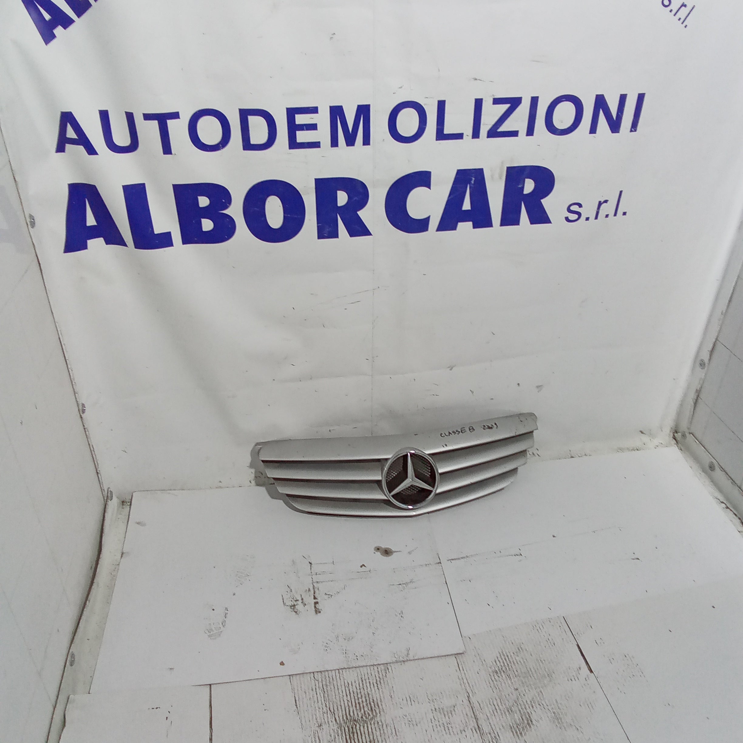 mascherina griglia frontale mercedes classe B200 anno 2009